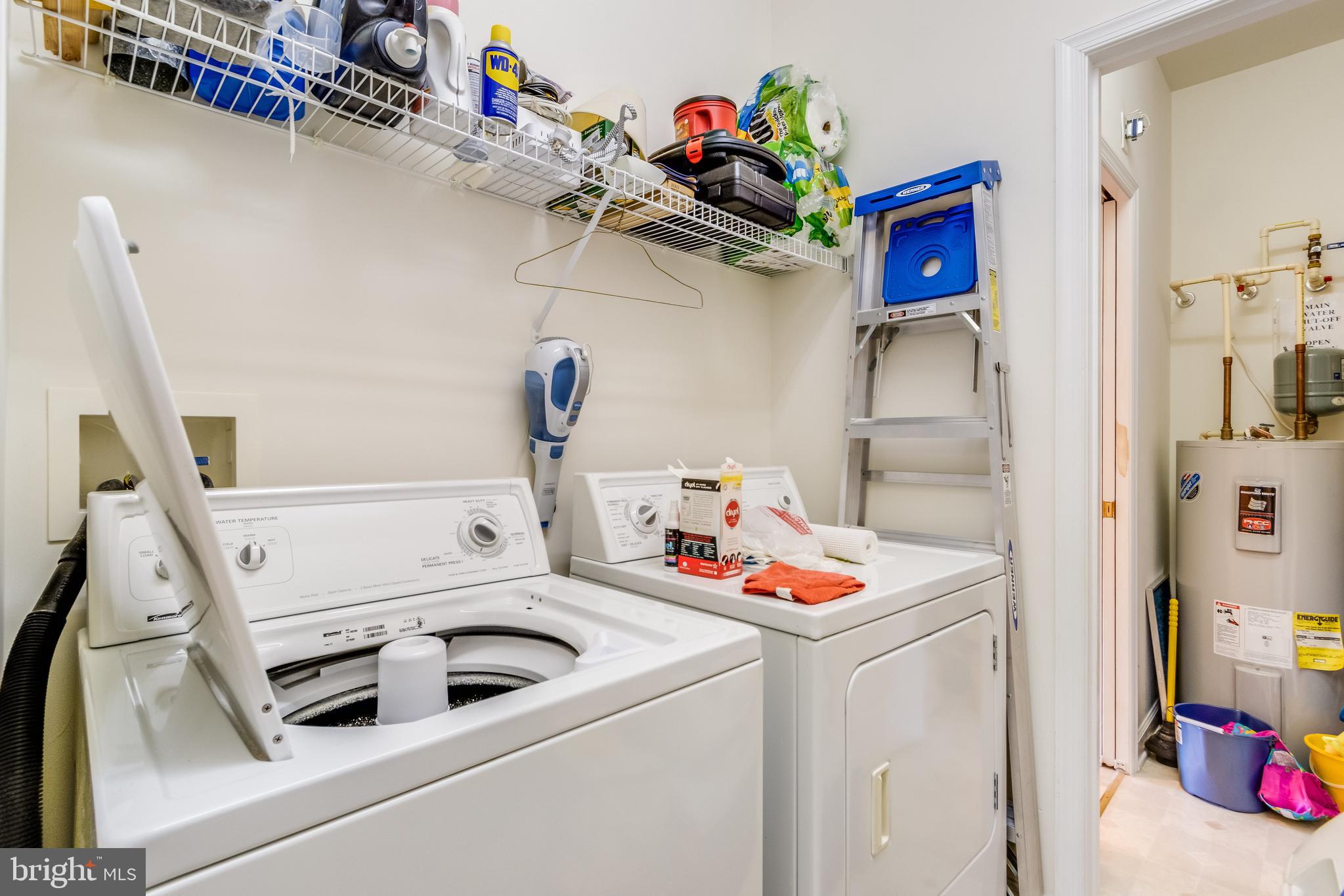 SUMMERLYN - Residential