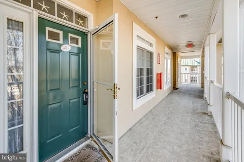34363 Summerlyn Drive Unit 217, Lewes, DE MLS: DESU2078824