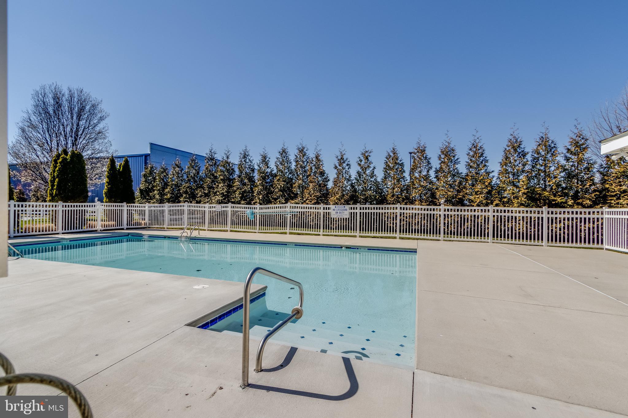 SUMMERLYN - Residential