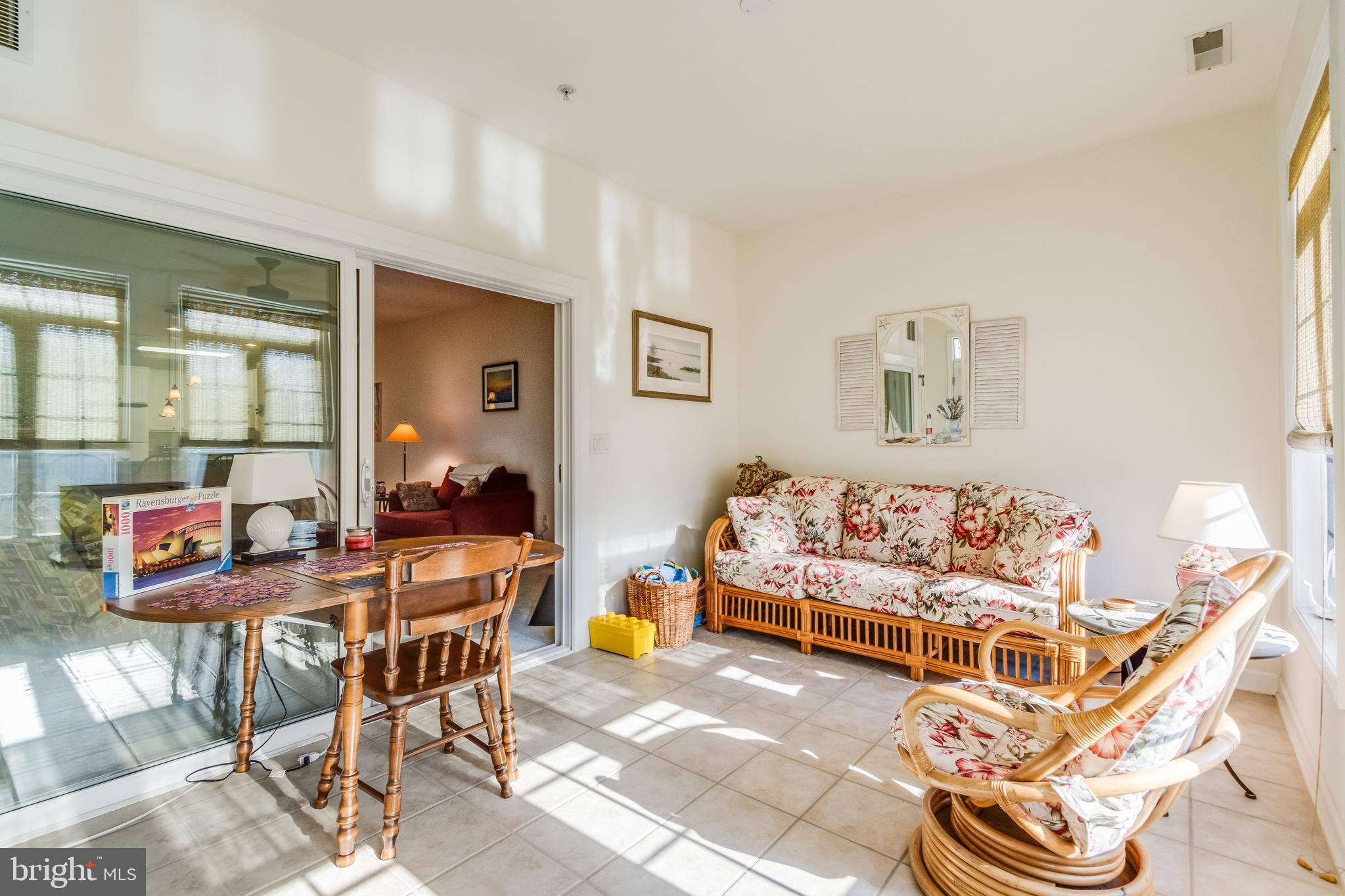 SUMMERLYN - Residential