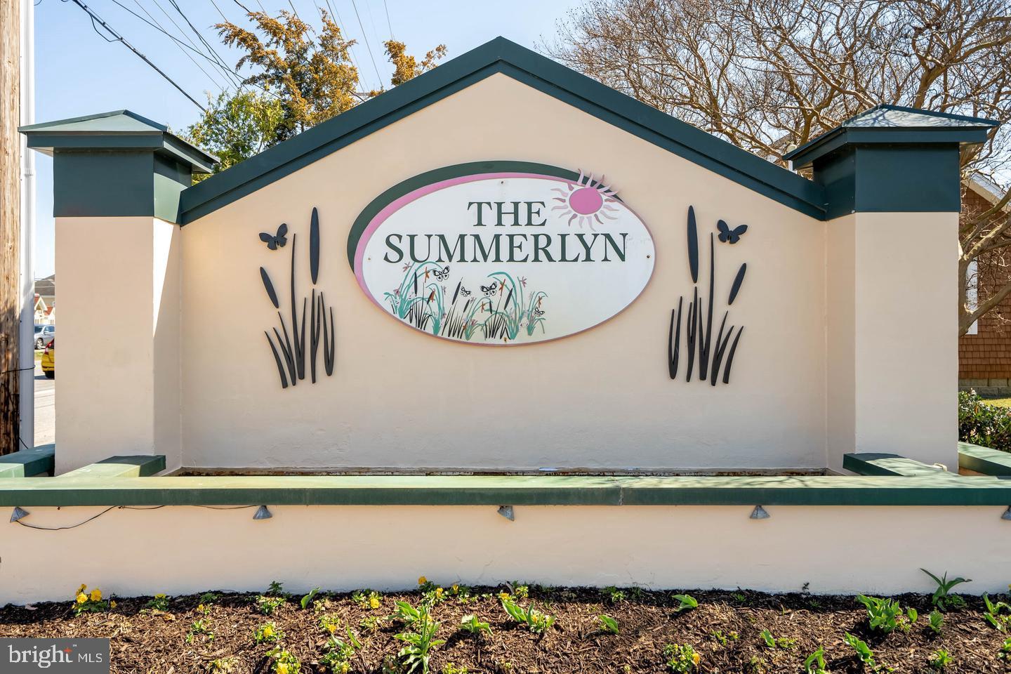 SUMMERLYN - Residential