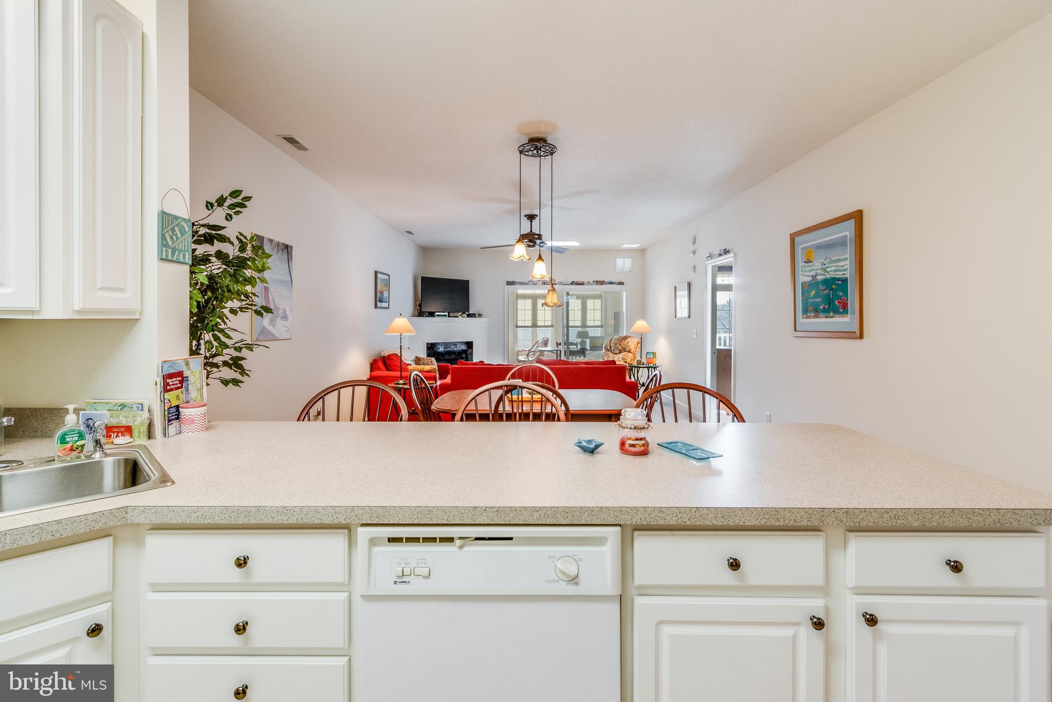 SUMMERLYN - Residential