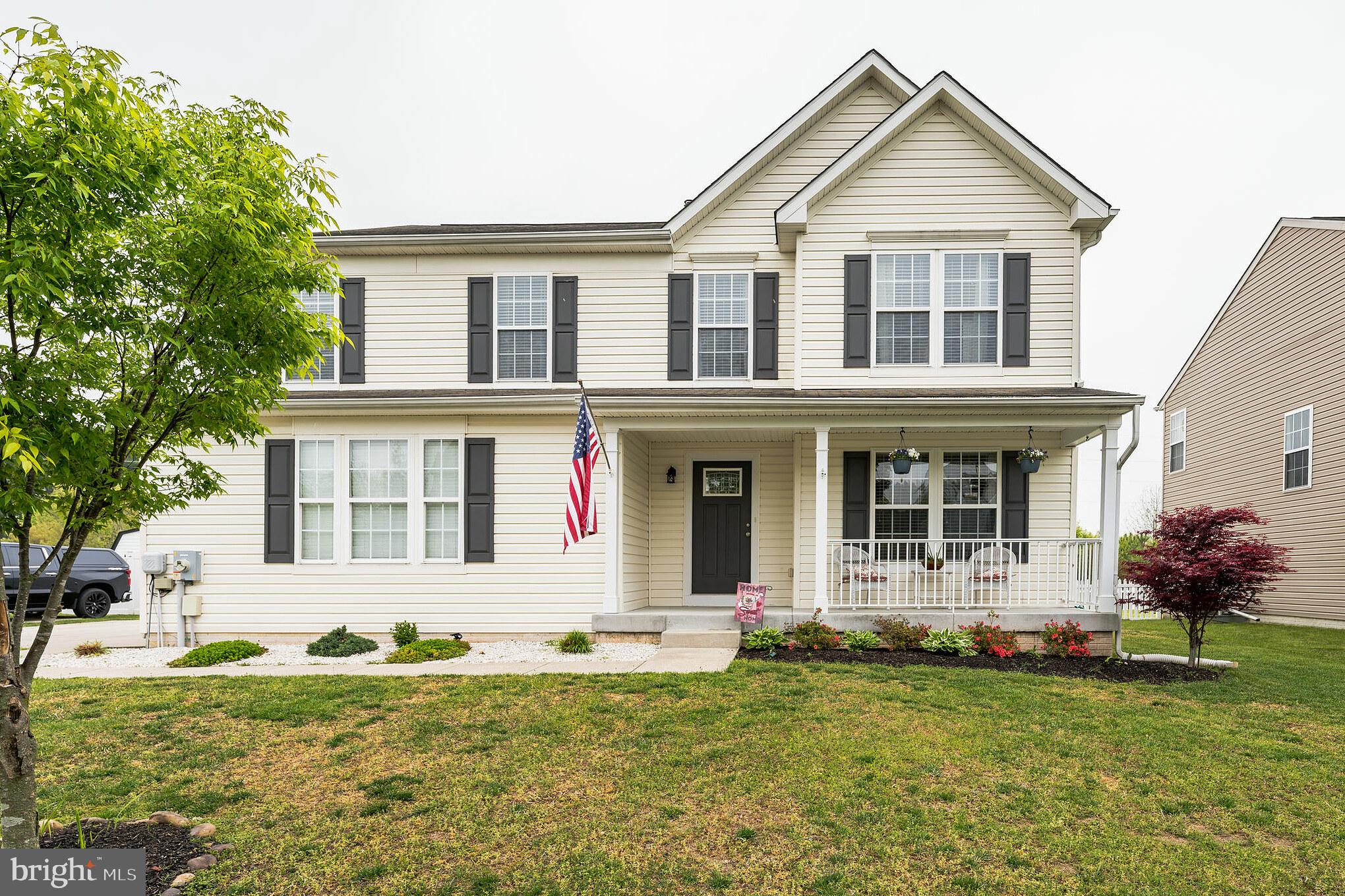 CATTAIL COMMONS - Residential