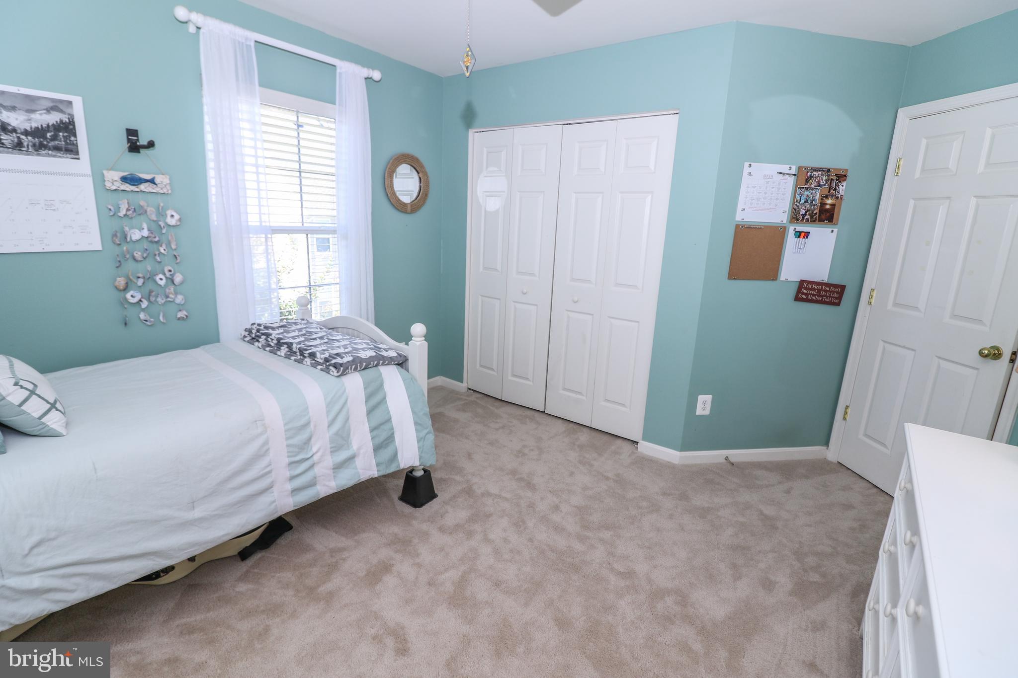 SOUTH RIDING - Residential