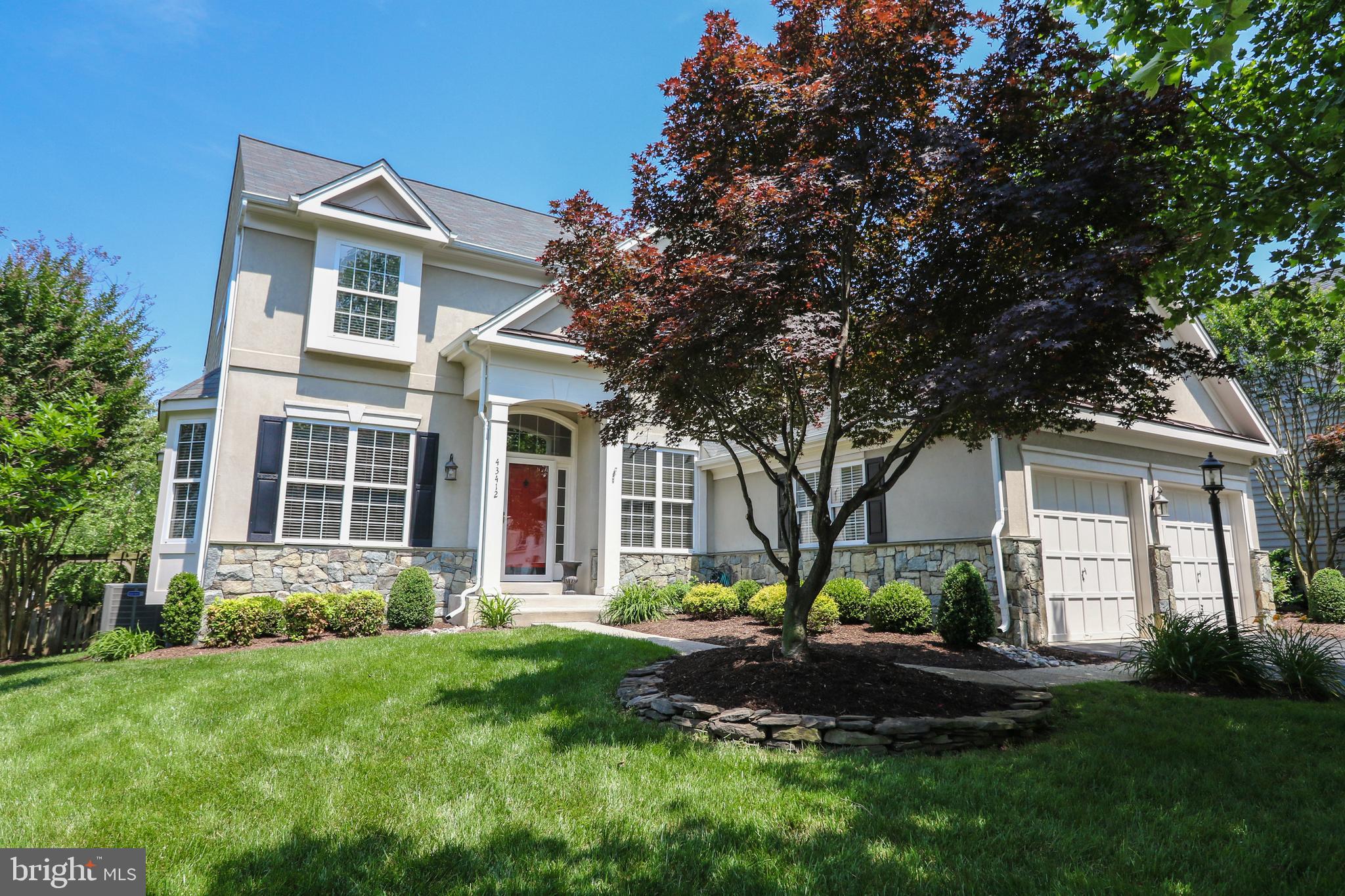 SOUTH RIDING - Residential