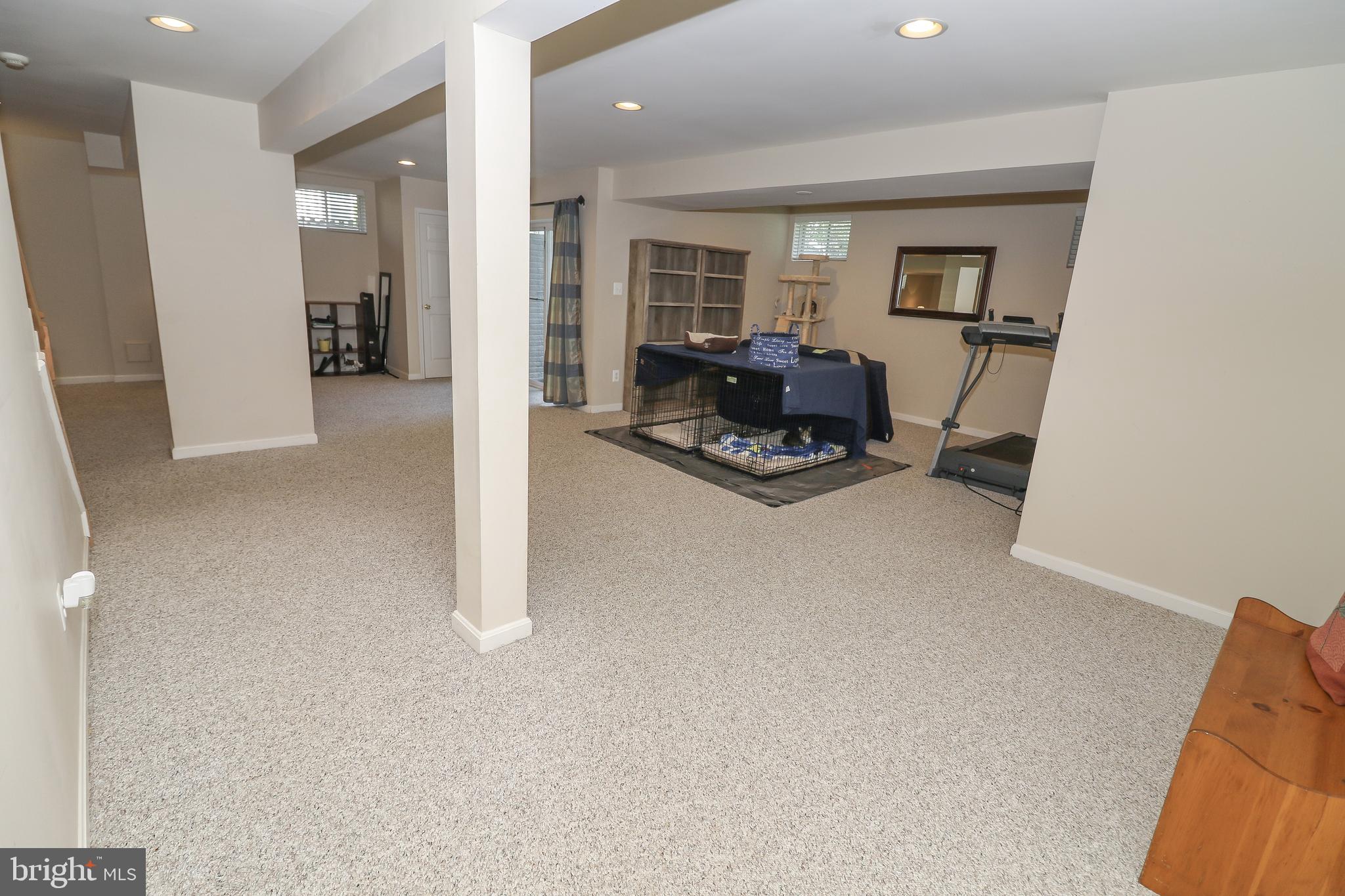 SOUTH RIDING - Residential