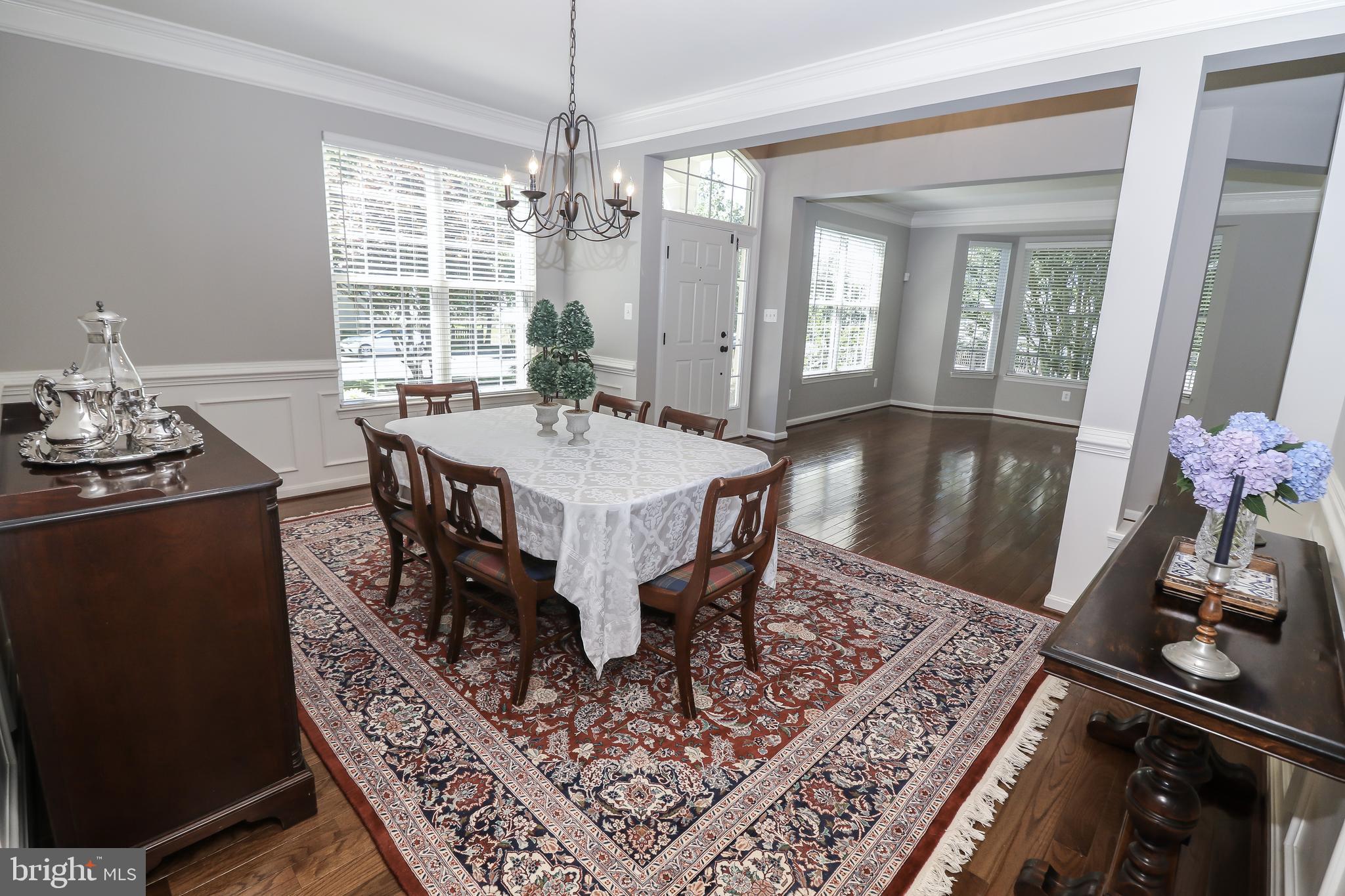 SOUTH RIDING - Residential