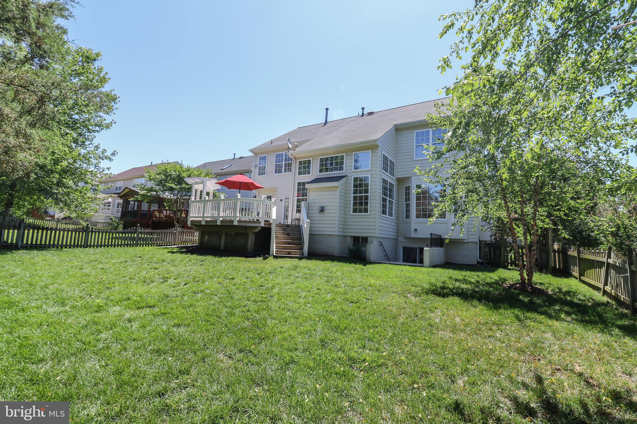 SOUTH RIDING - Residential