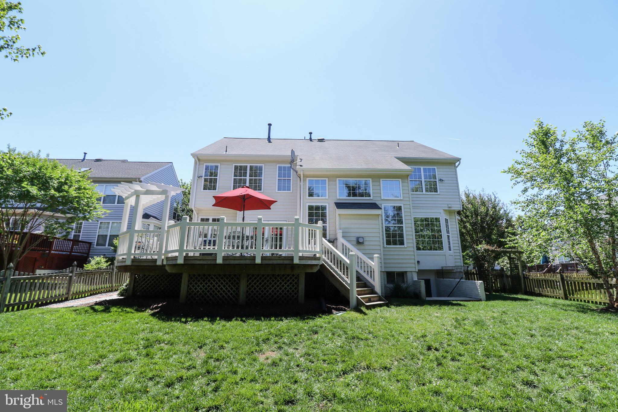 SOUTH RIDING - Residential