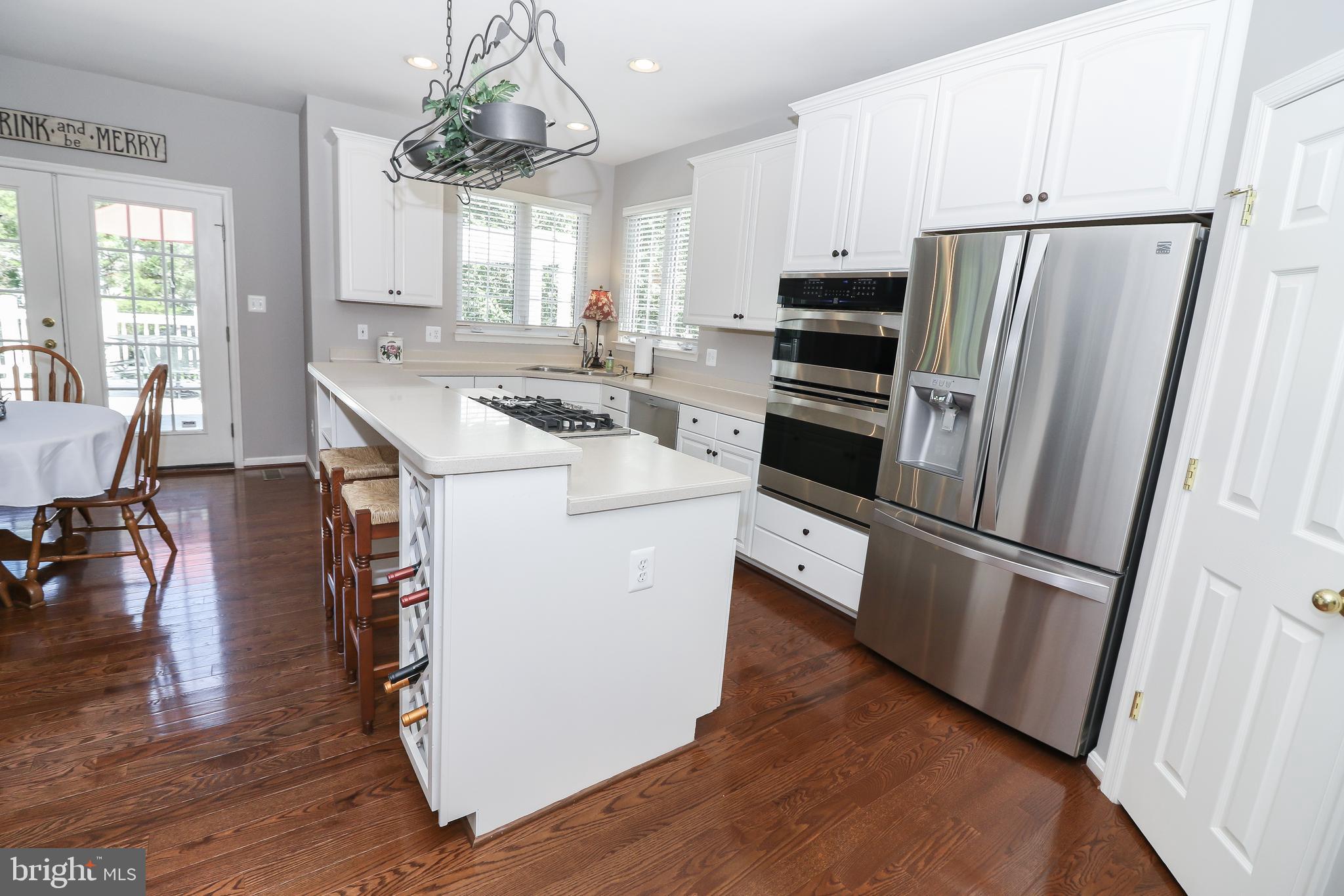 SOUTH RIDING - Residential