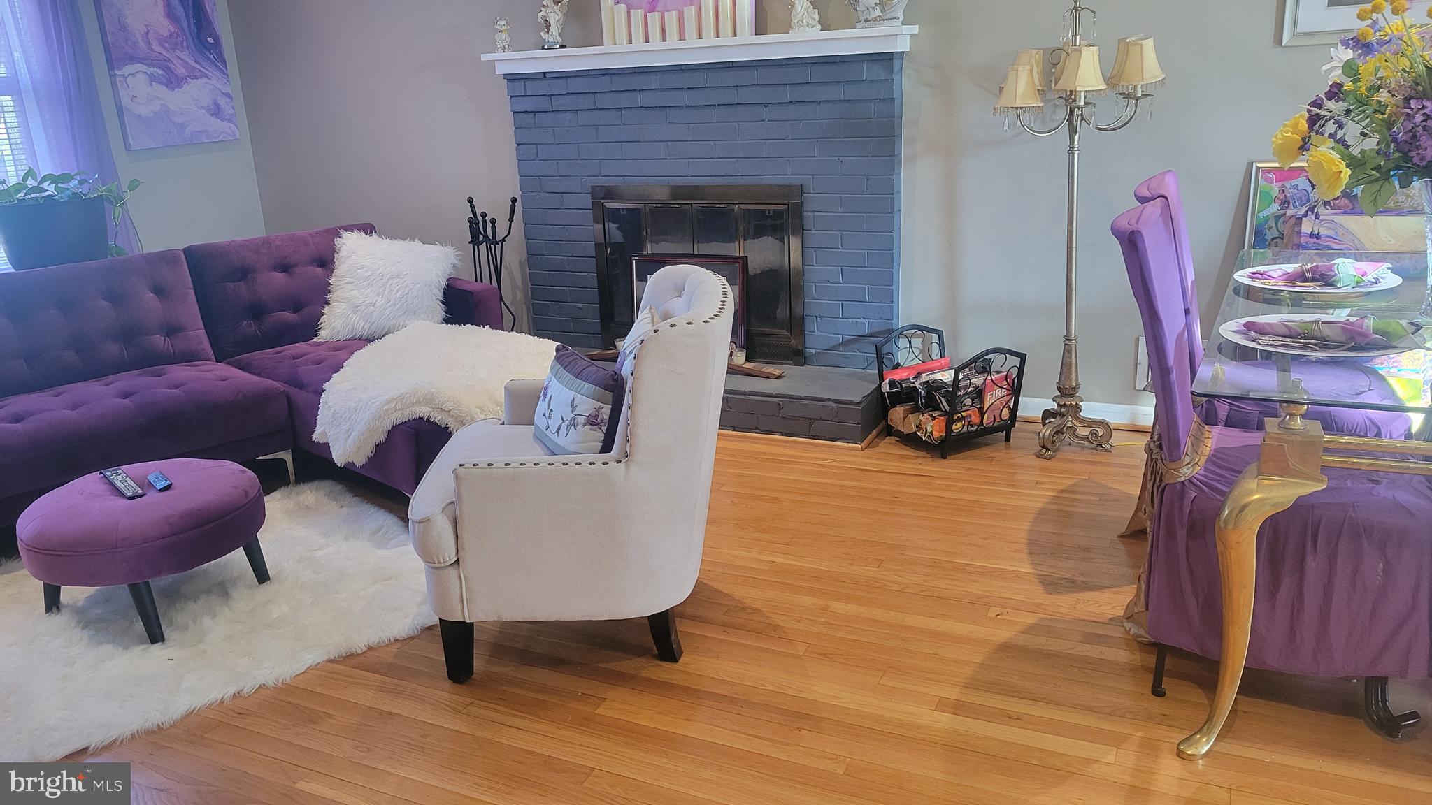 CHRIS MAR MANOR - Residential