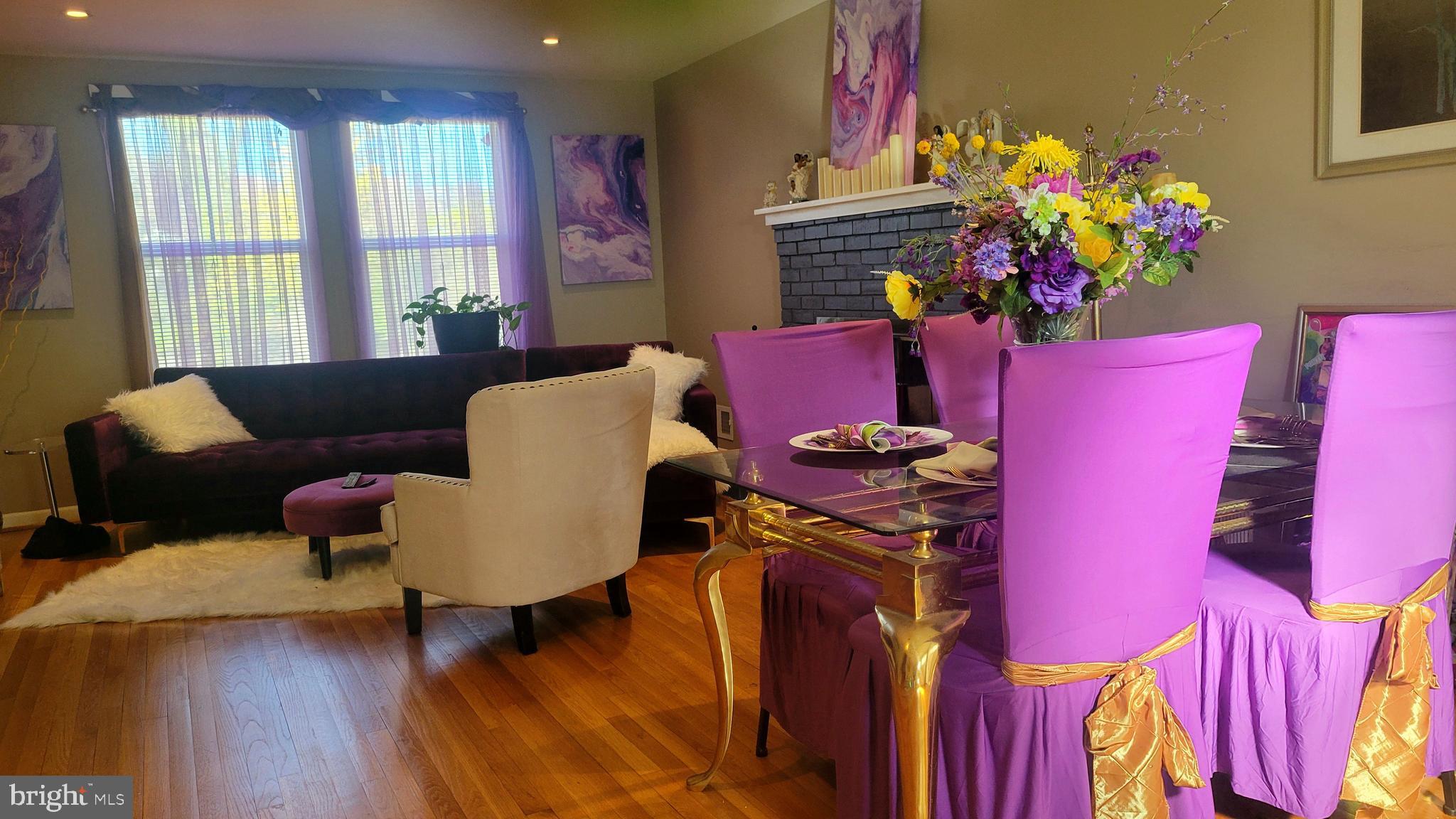 CHRIS MAR MANOR - Residential