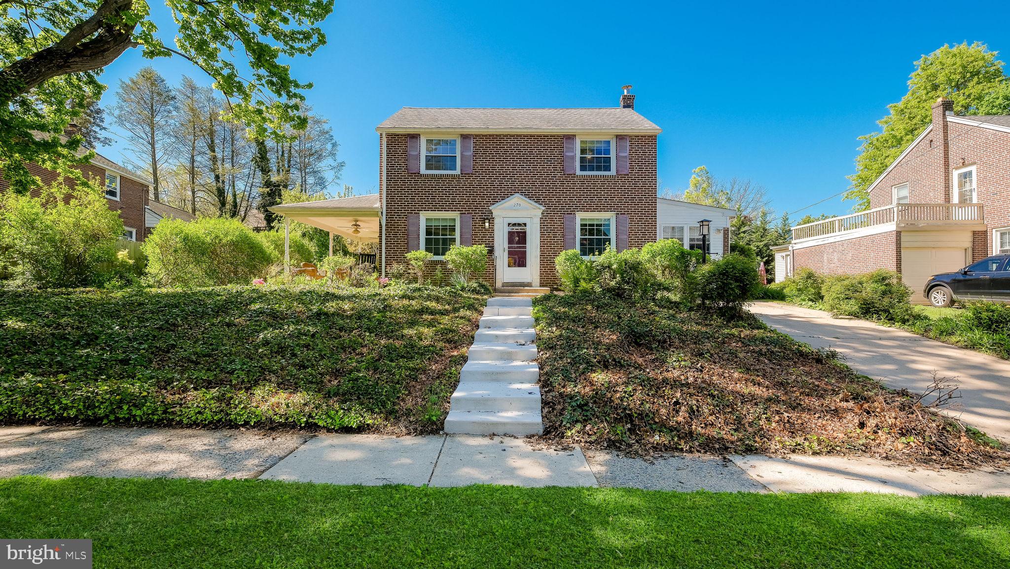SUNNYBROOK - Residential