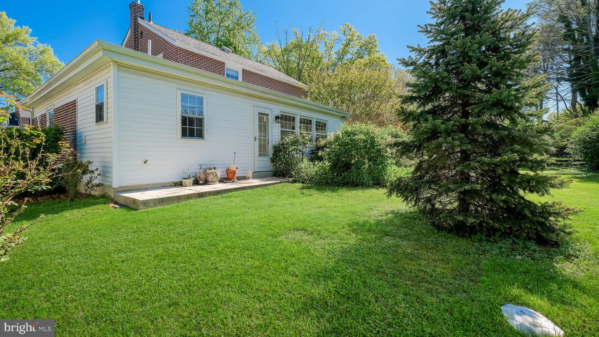 SUNNYBROOK - Residential