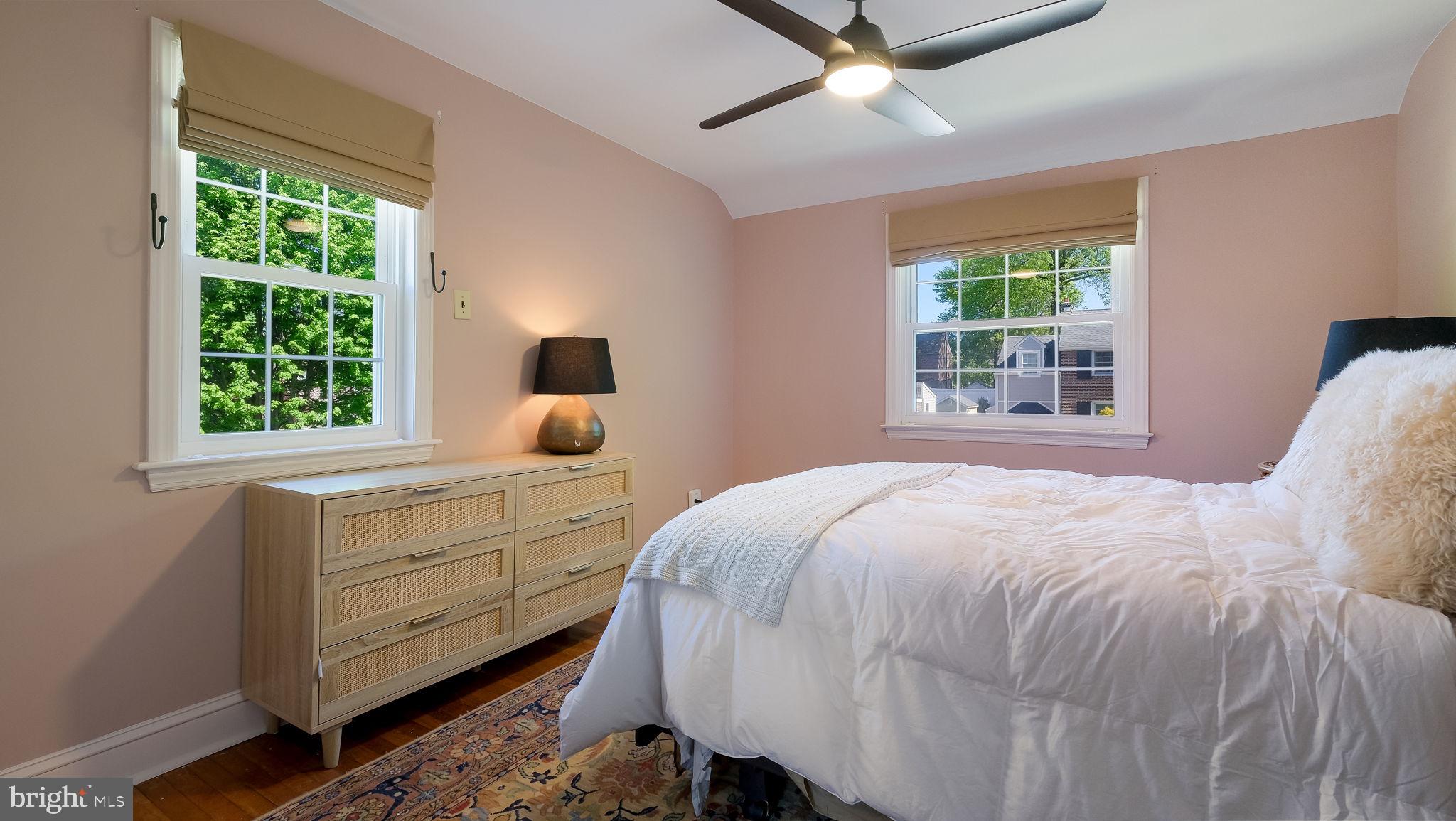 SUNNYBROOK - Residential