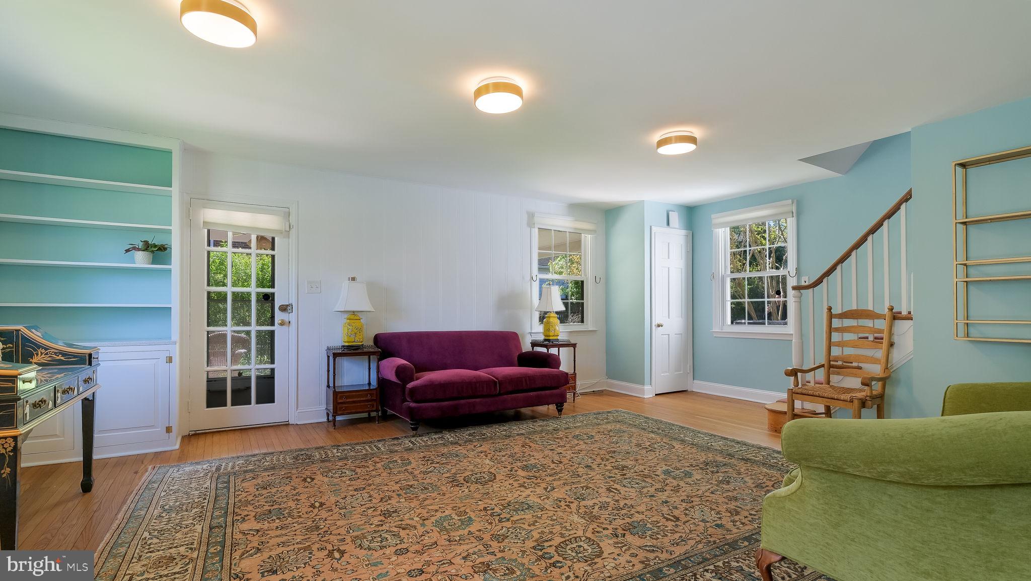 SUNNYBROOK - Residential