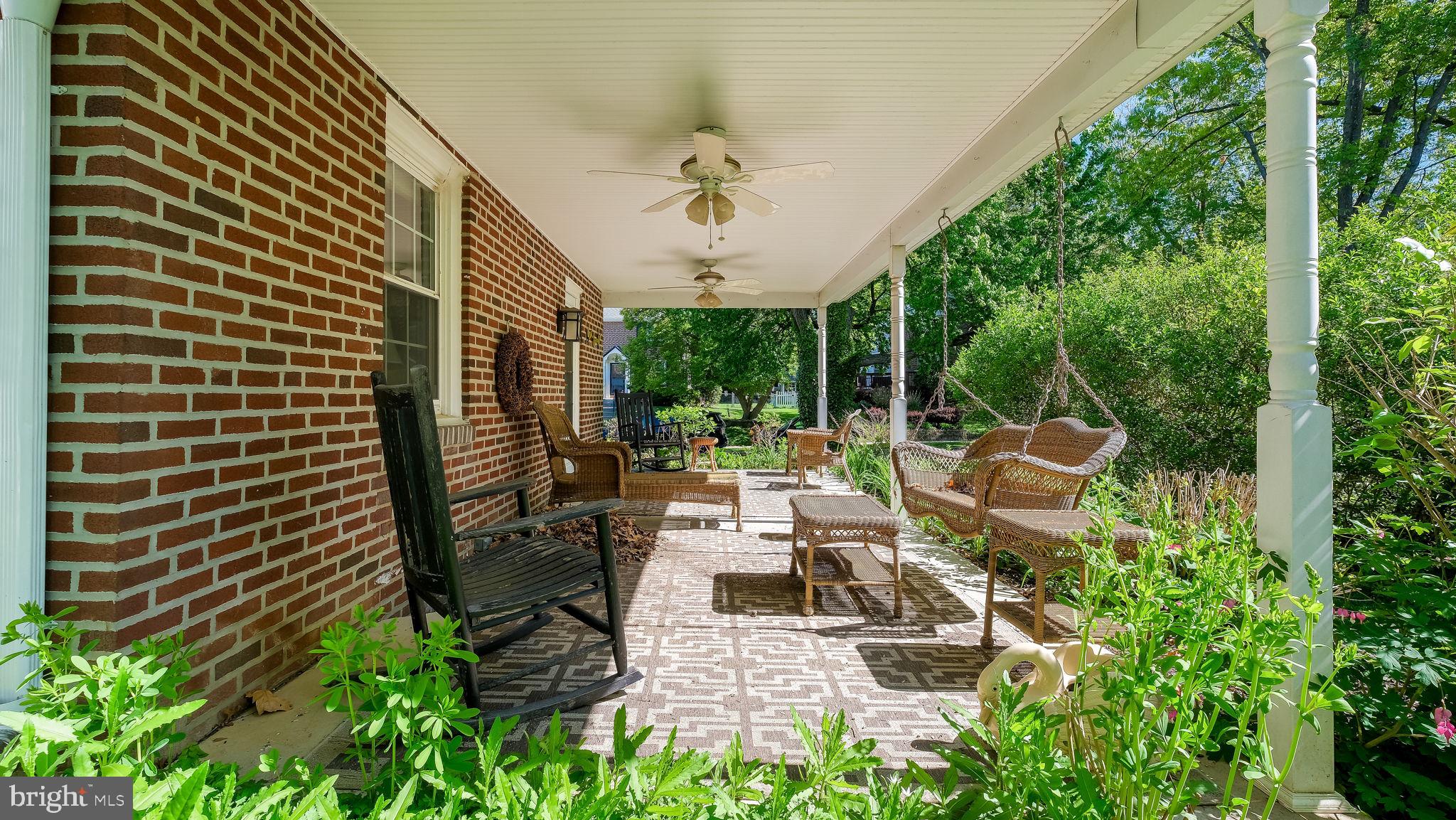 SUNNYBROOK - Residential