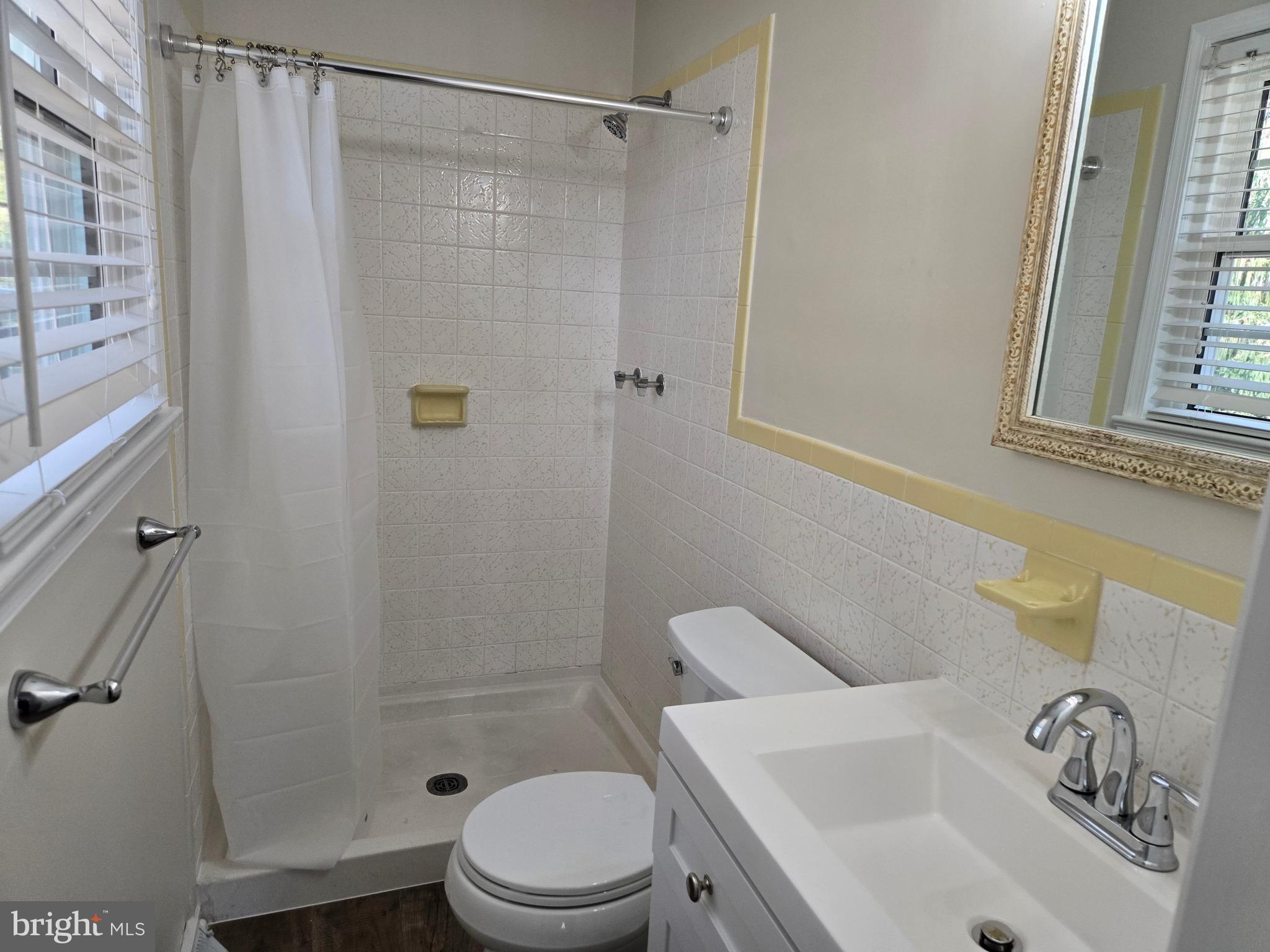 DILLON - Residential Lease