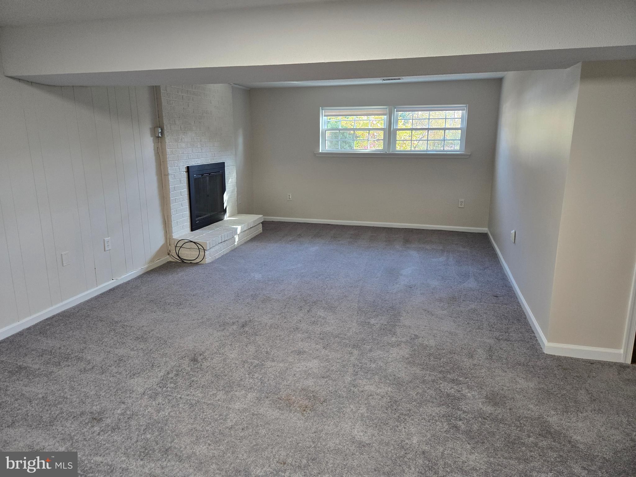 DILLON - Residential Lease