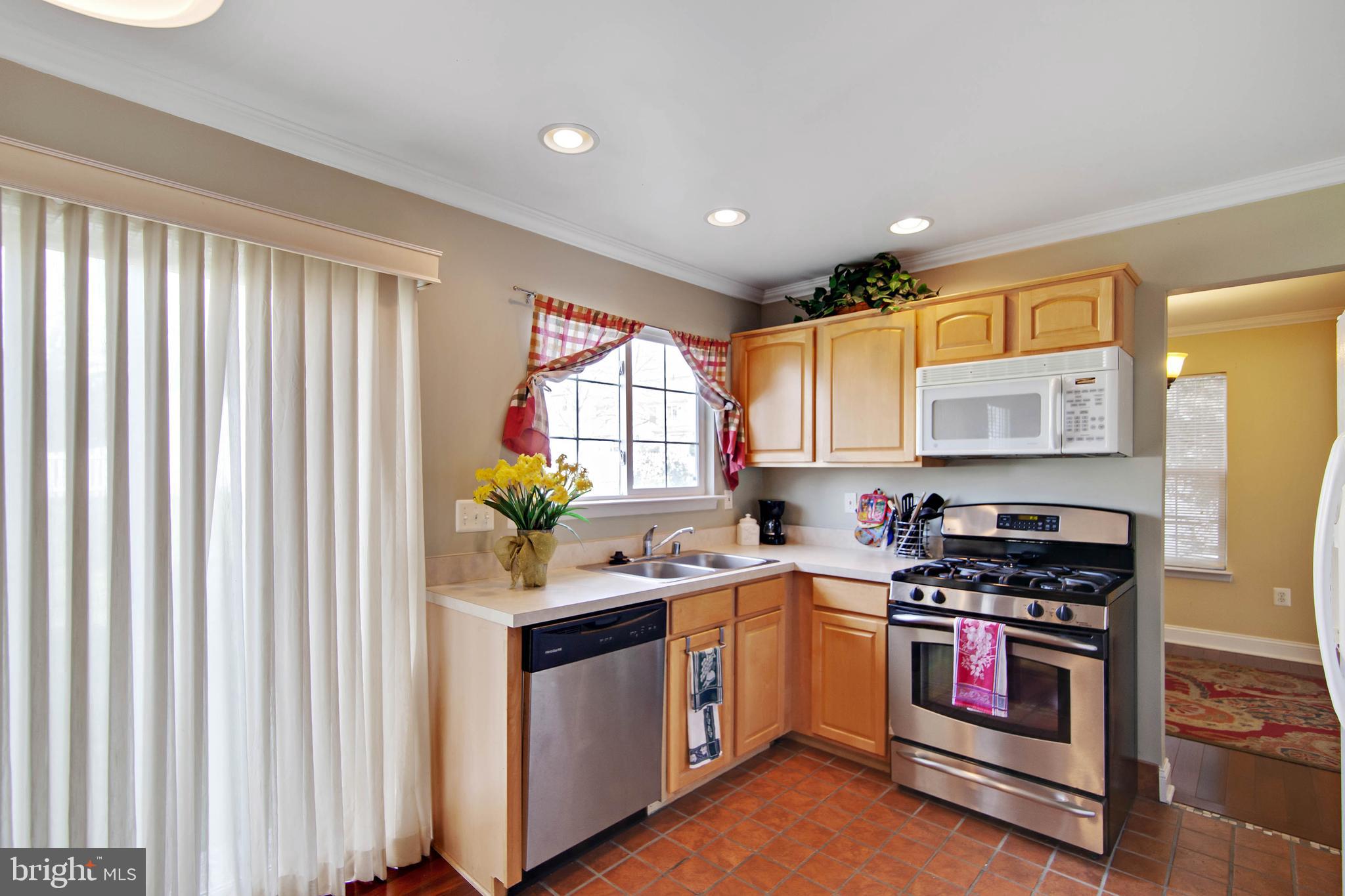 BELMONT FOREST - Residential