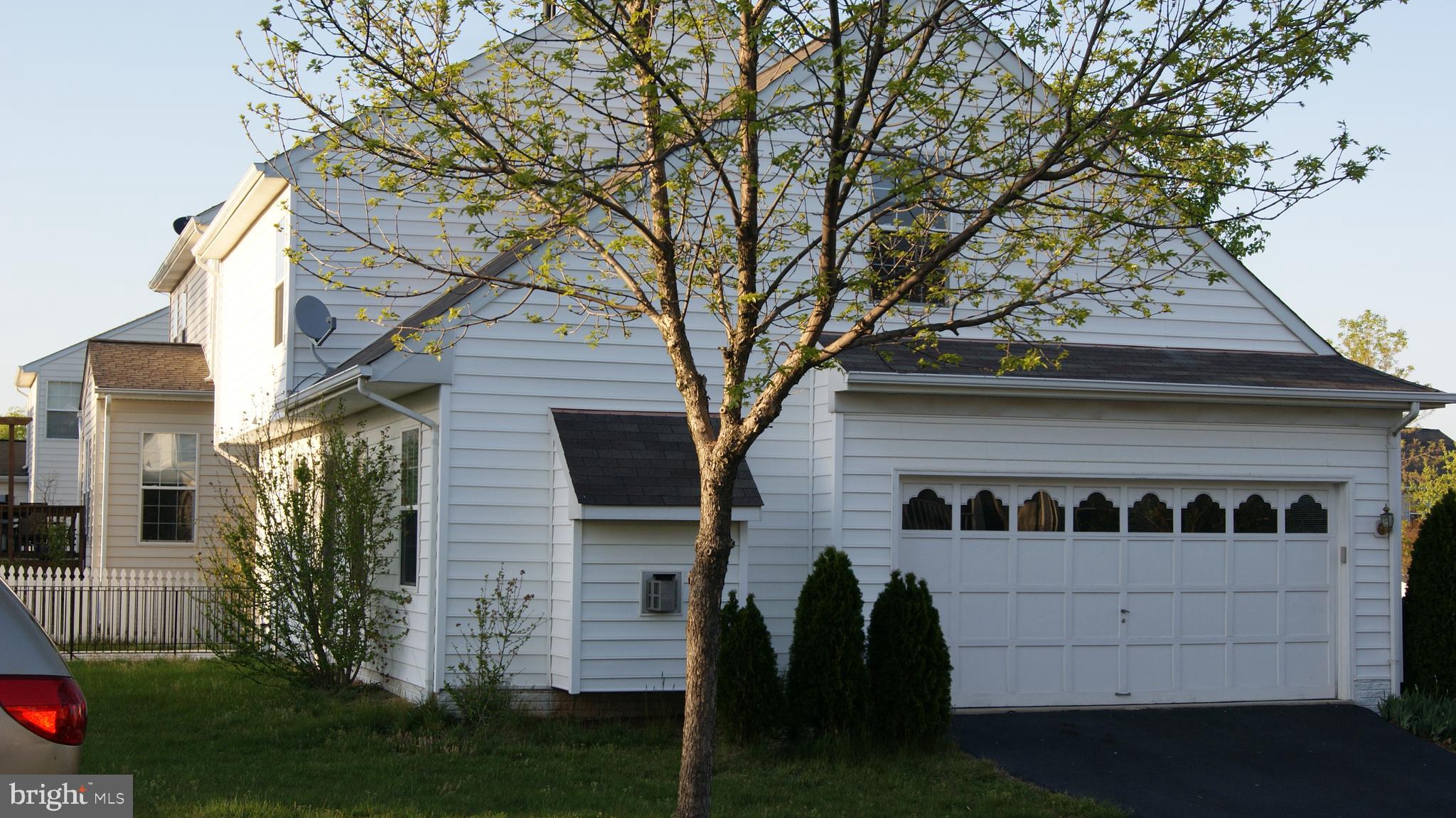 BELMONT FOREST - Residential