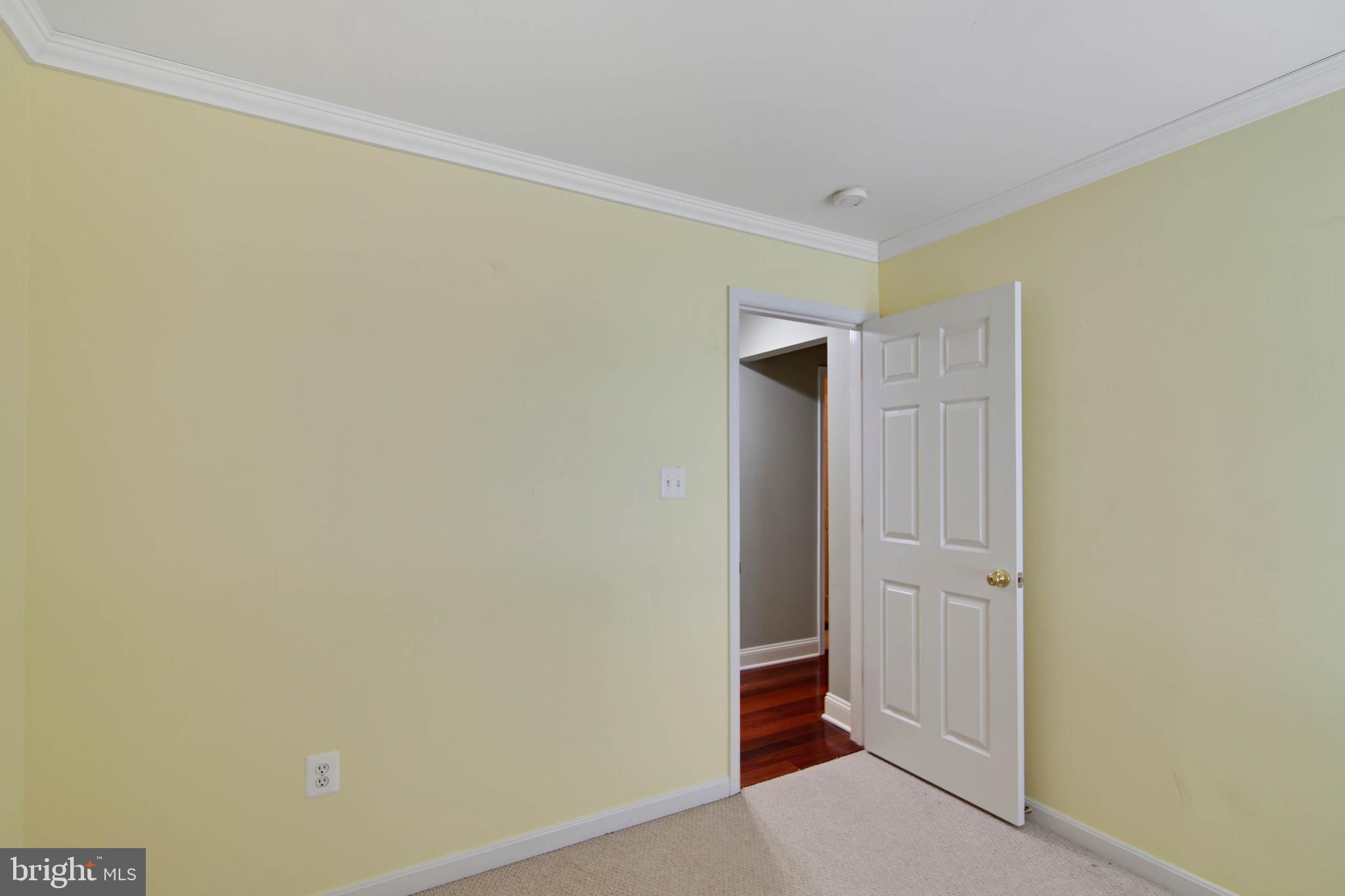 BELMONT FOREST - Residential