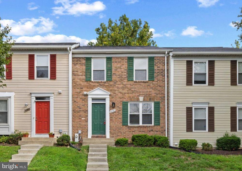 6082 MAJORS LANE