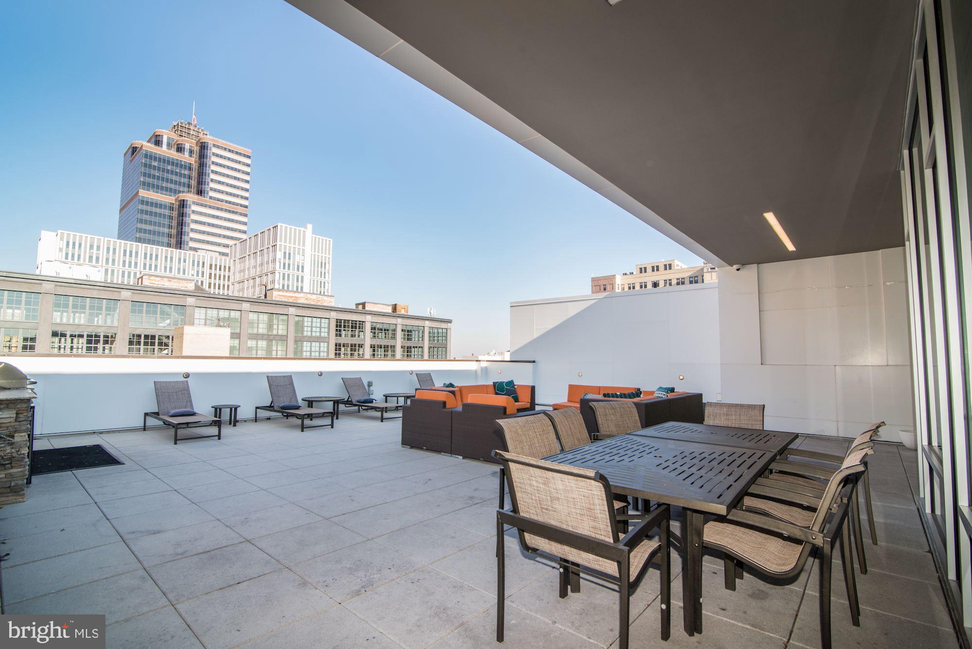 WASHINGTON SQ - Residential Lease