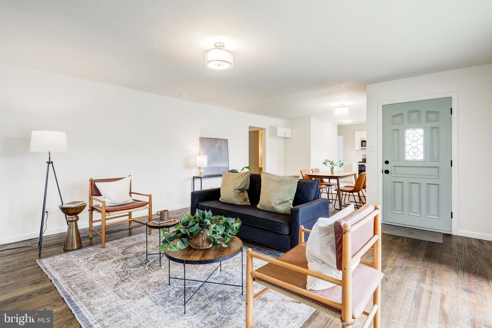 111 LAKEVIEW DRIVE