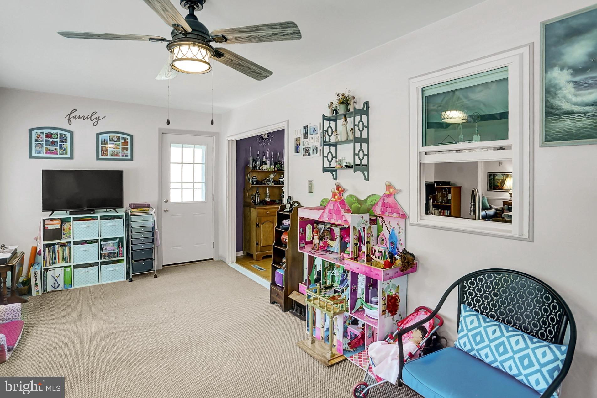 SOUTH TEMPLE HEIGH - Residential