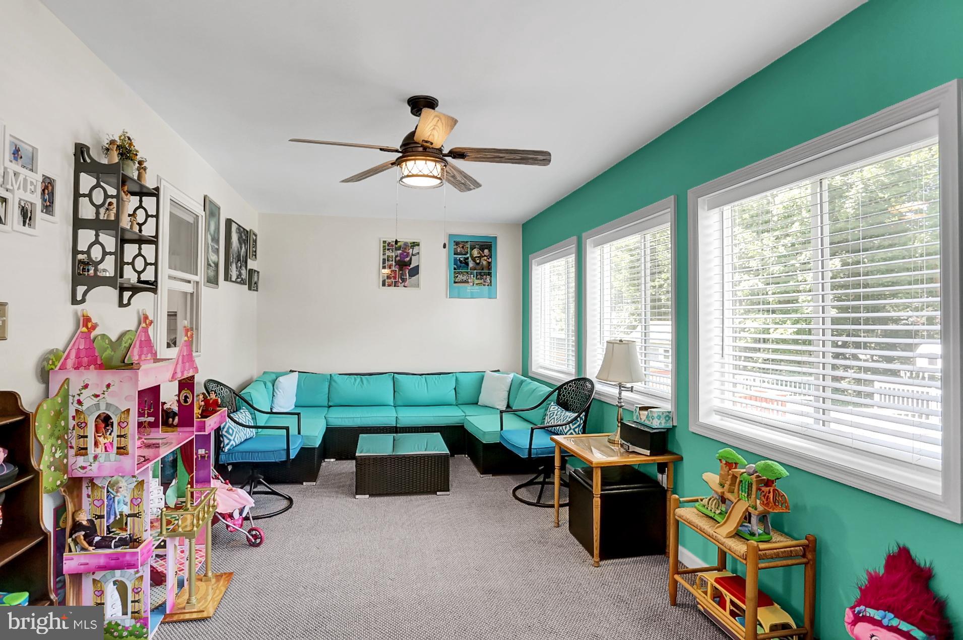 SOUTH TEMPLE HEIGH - Residential