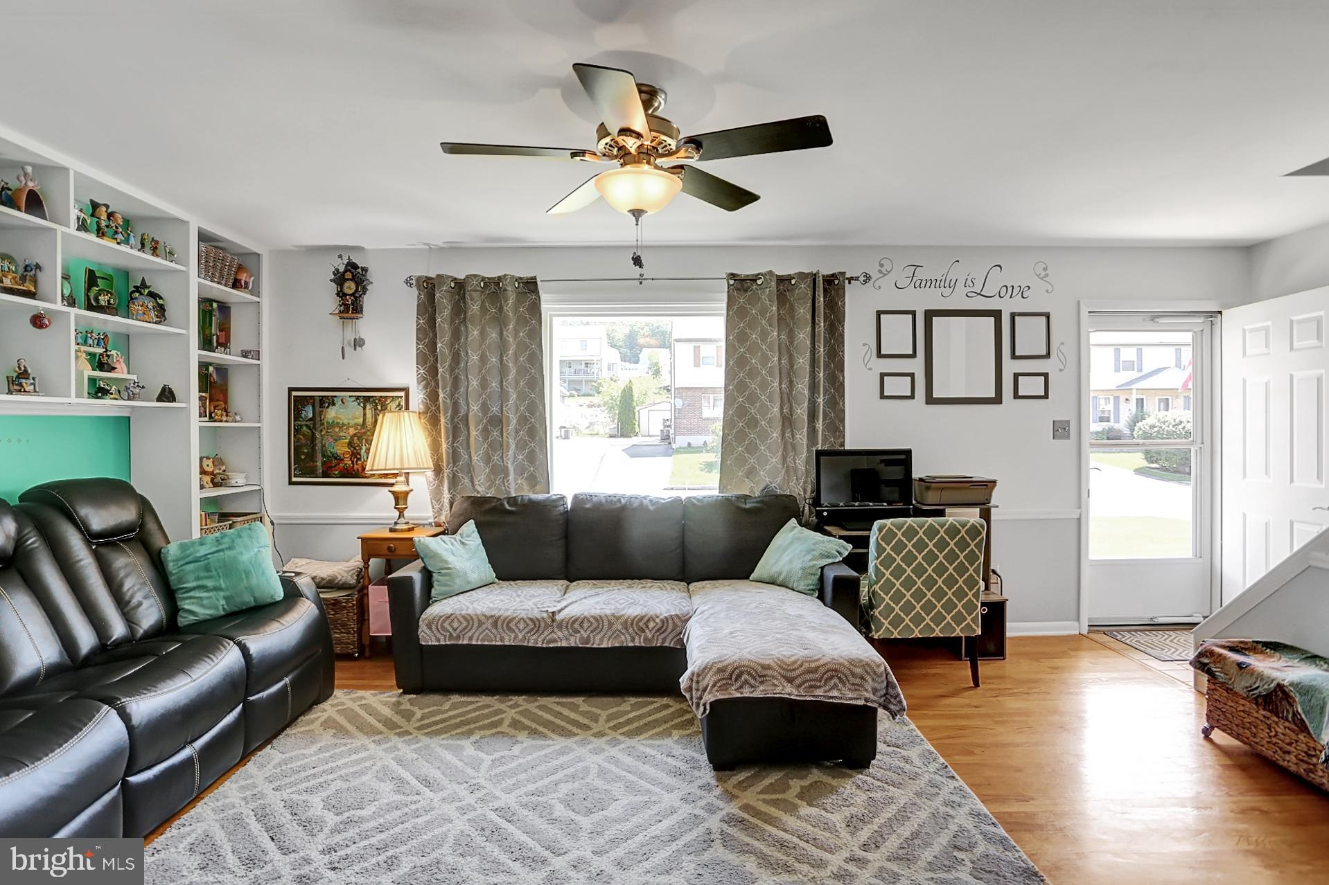 SOUTH TEMPLE HEIGH - Residential