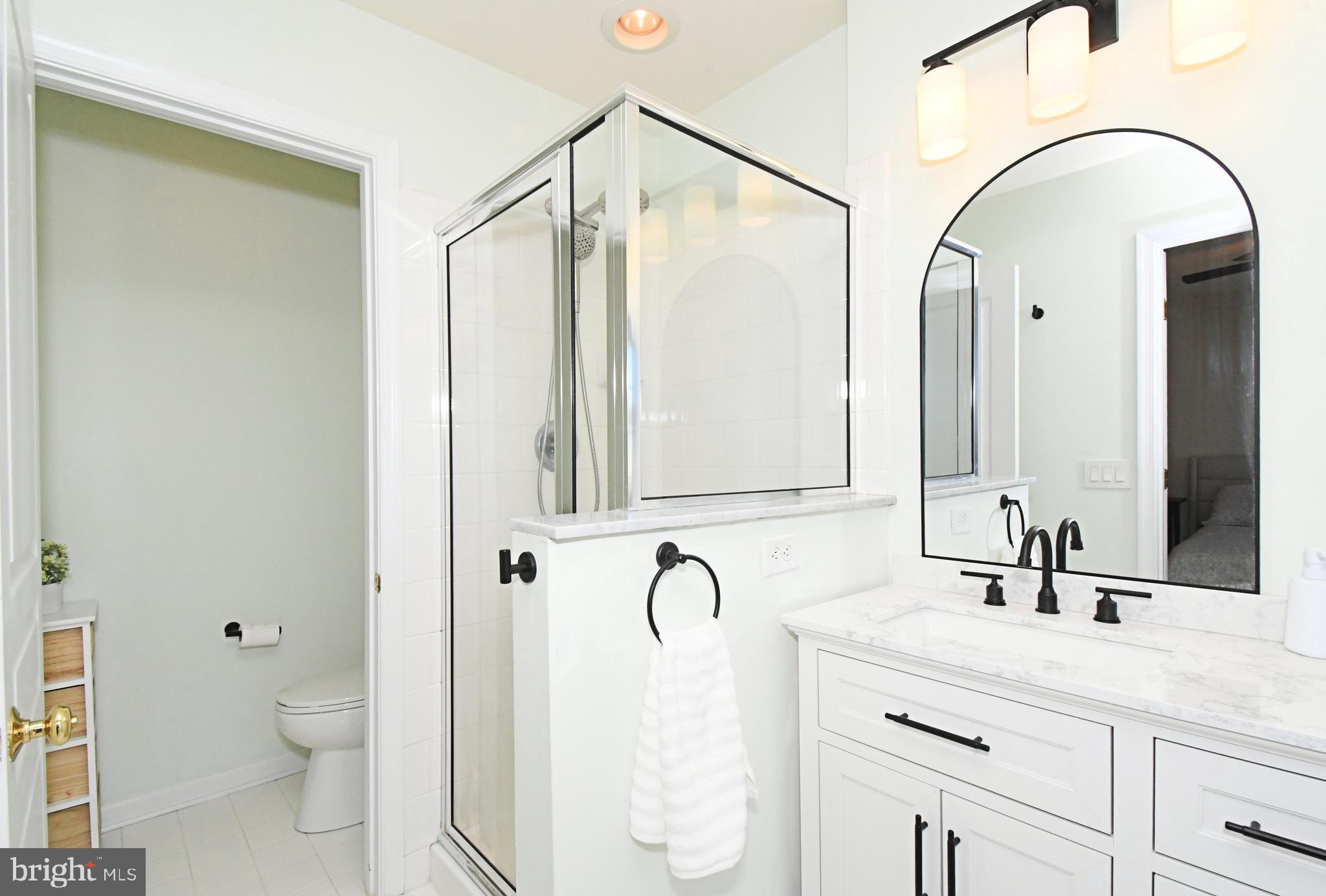 LONGFORD CROSSING - Residential
