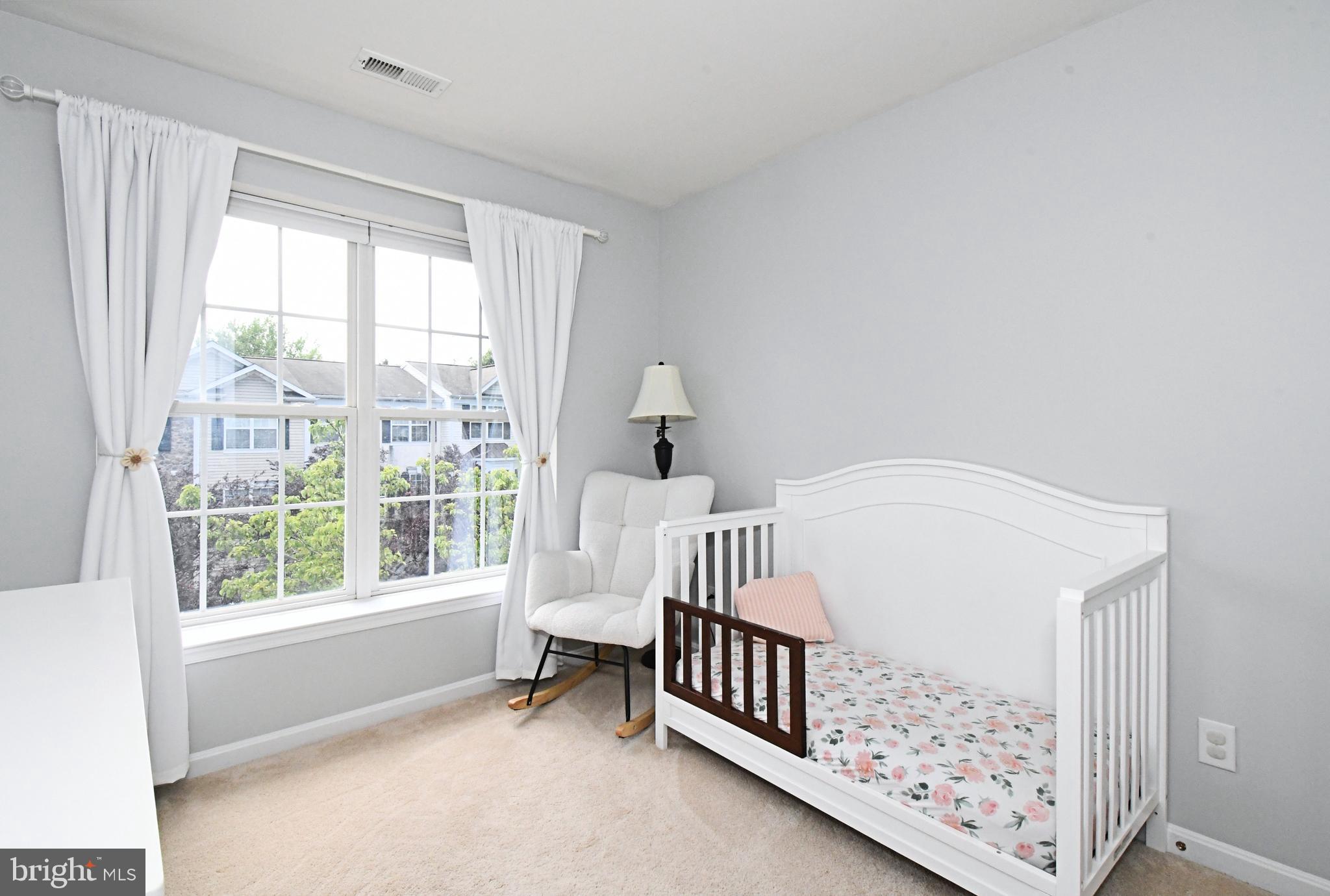 LONGFORD CROSSING - Residential