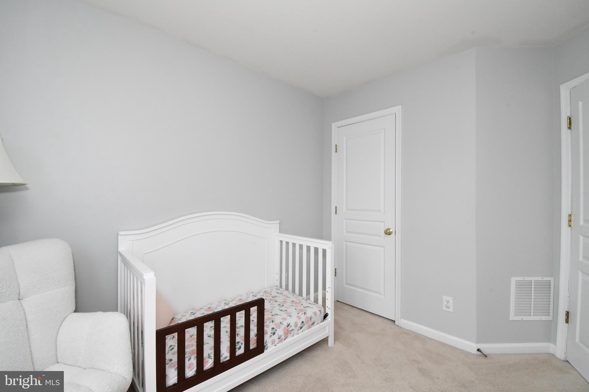 LONGFORD CROSSING - Residential