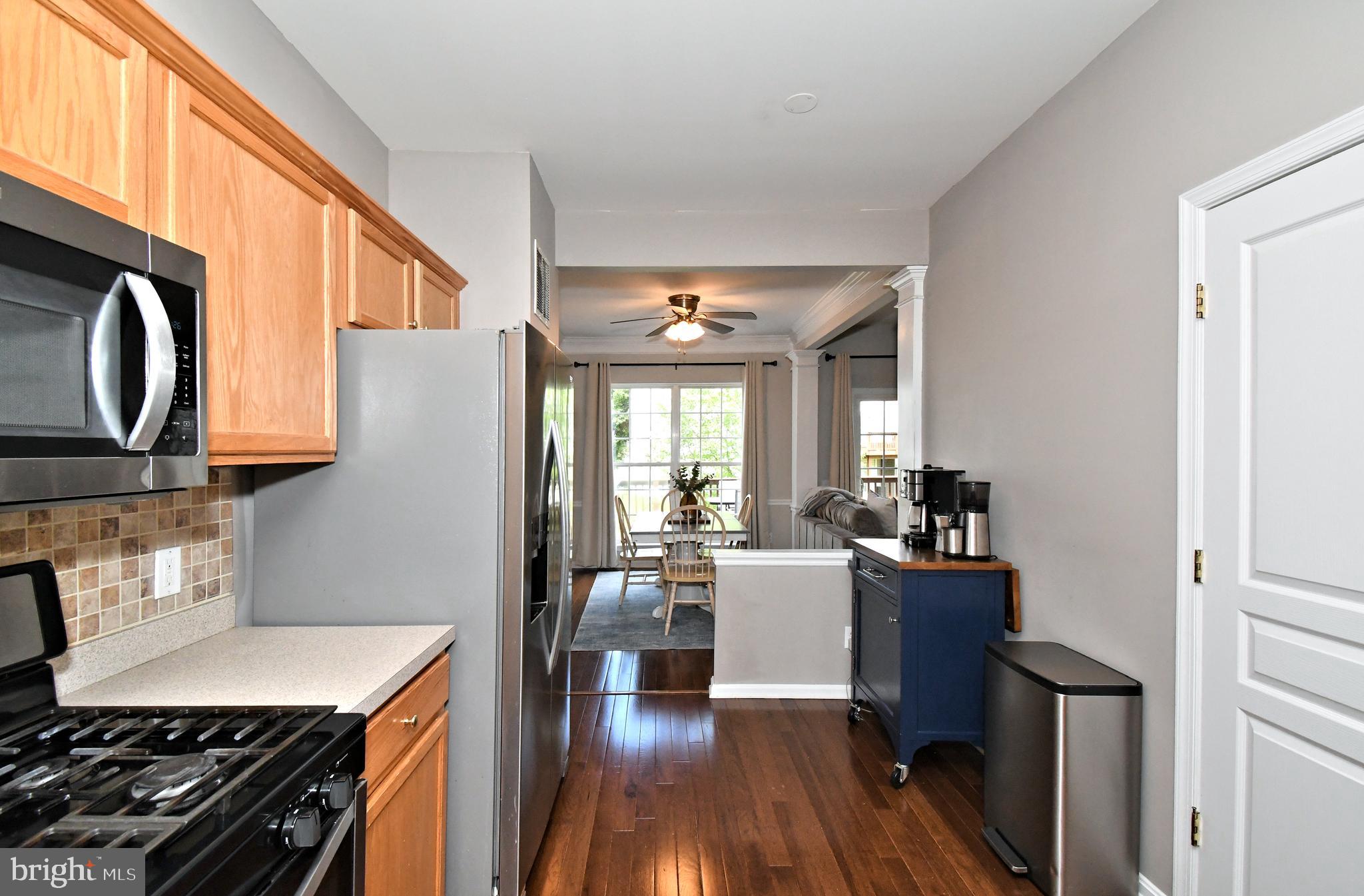 LONGFORD CROSSING - Residential