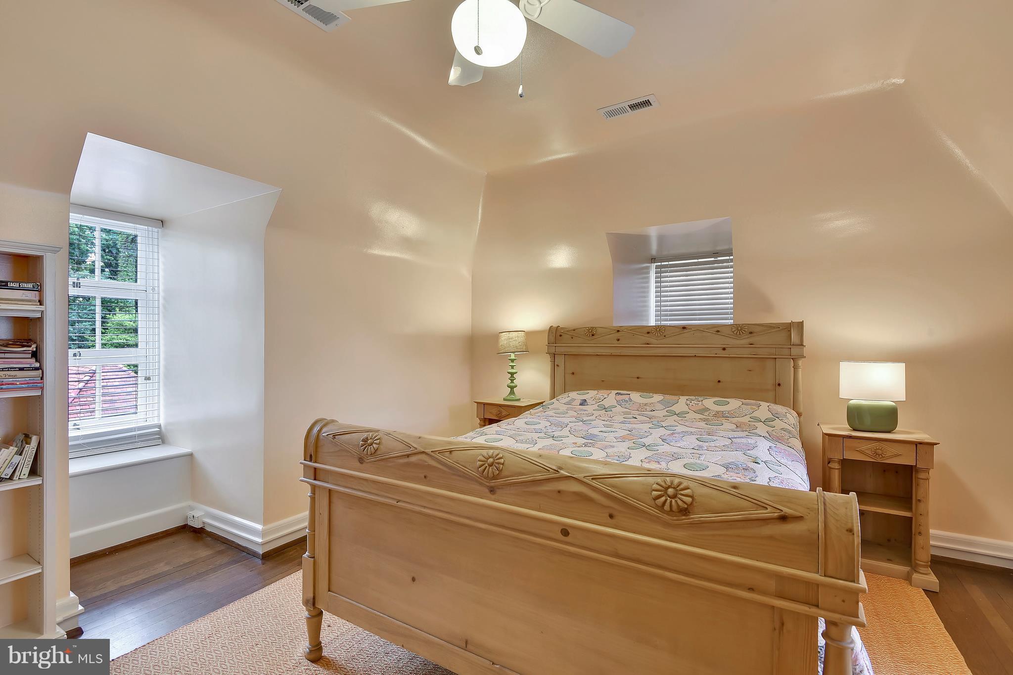 GREATER HOMELAND HISTORIC DISTRICT - Residential