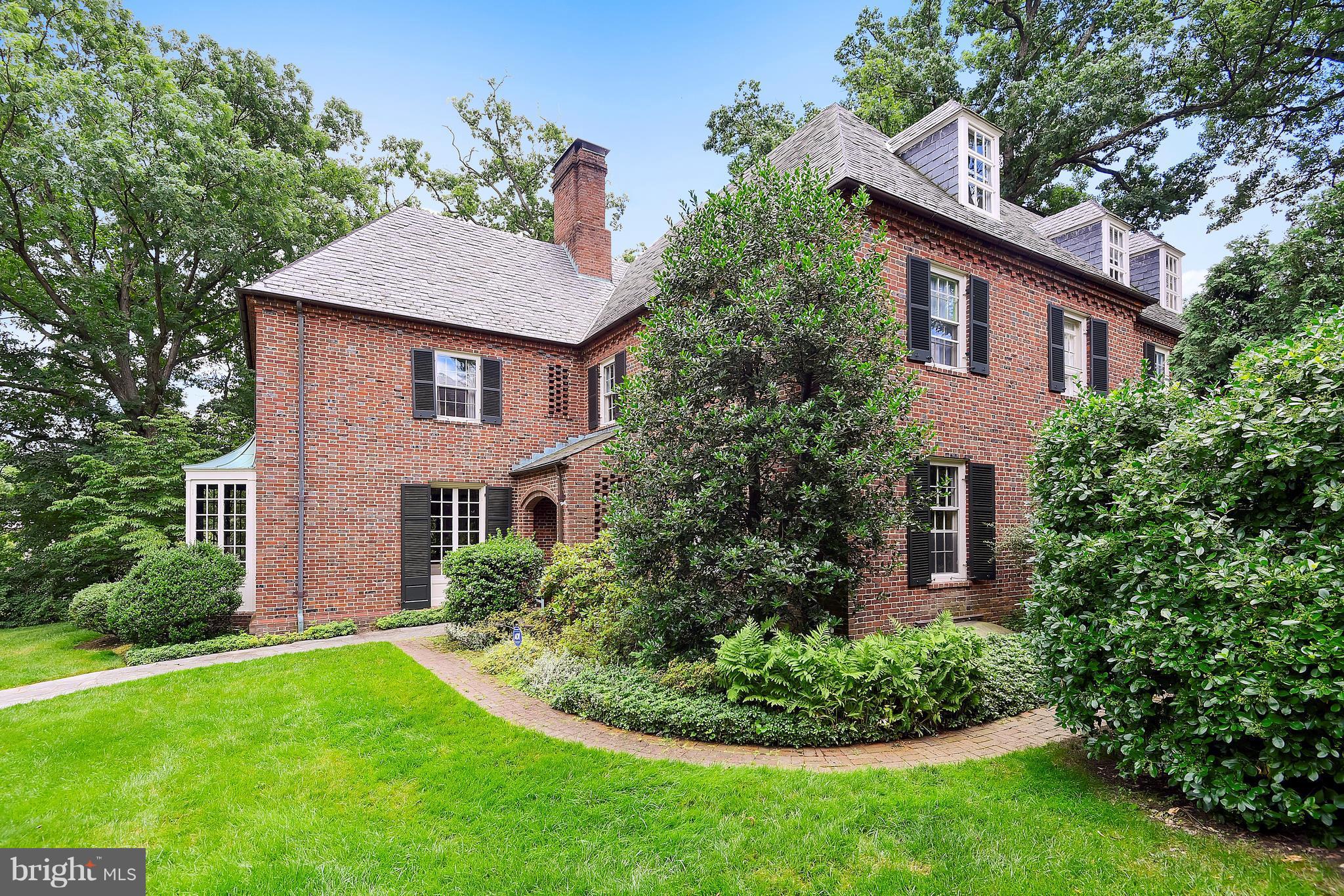 GREATER HOMELAND HISTORIC DISTRICT - Residential