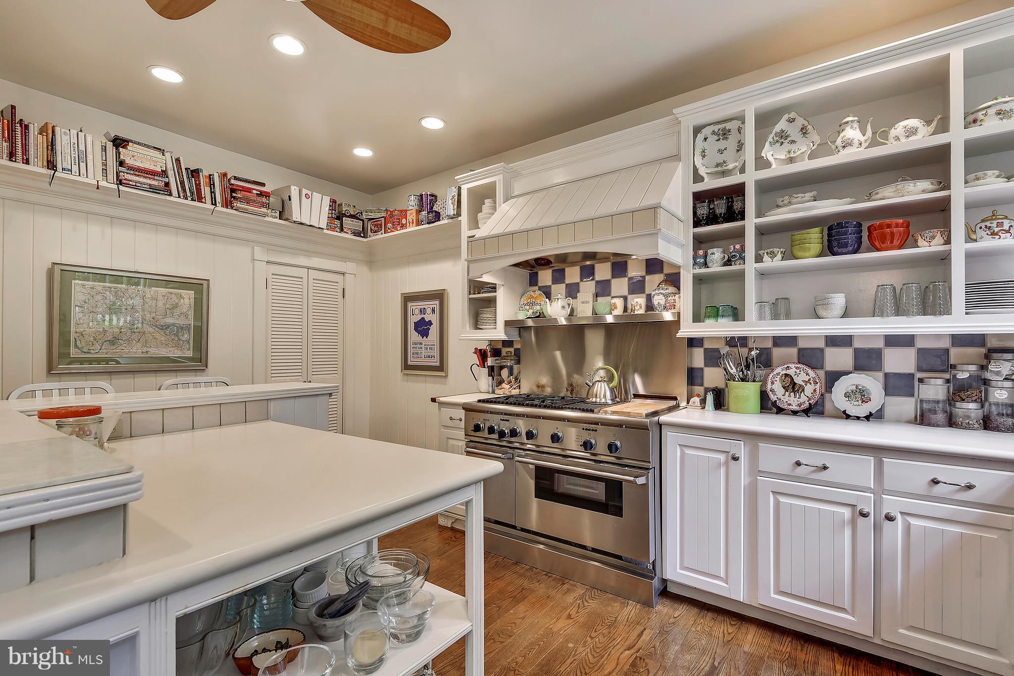 GREATER HOMELAND HISTORIC DISTRICT - Residential