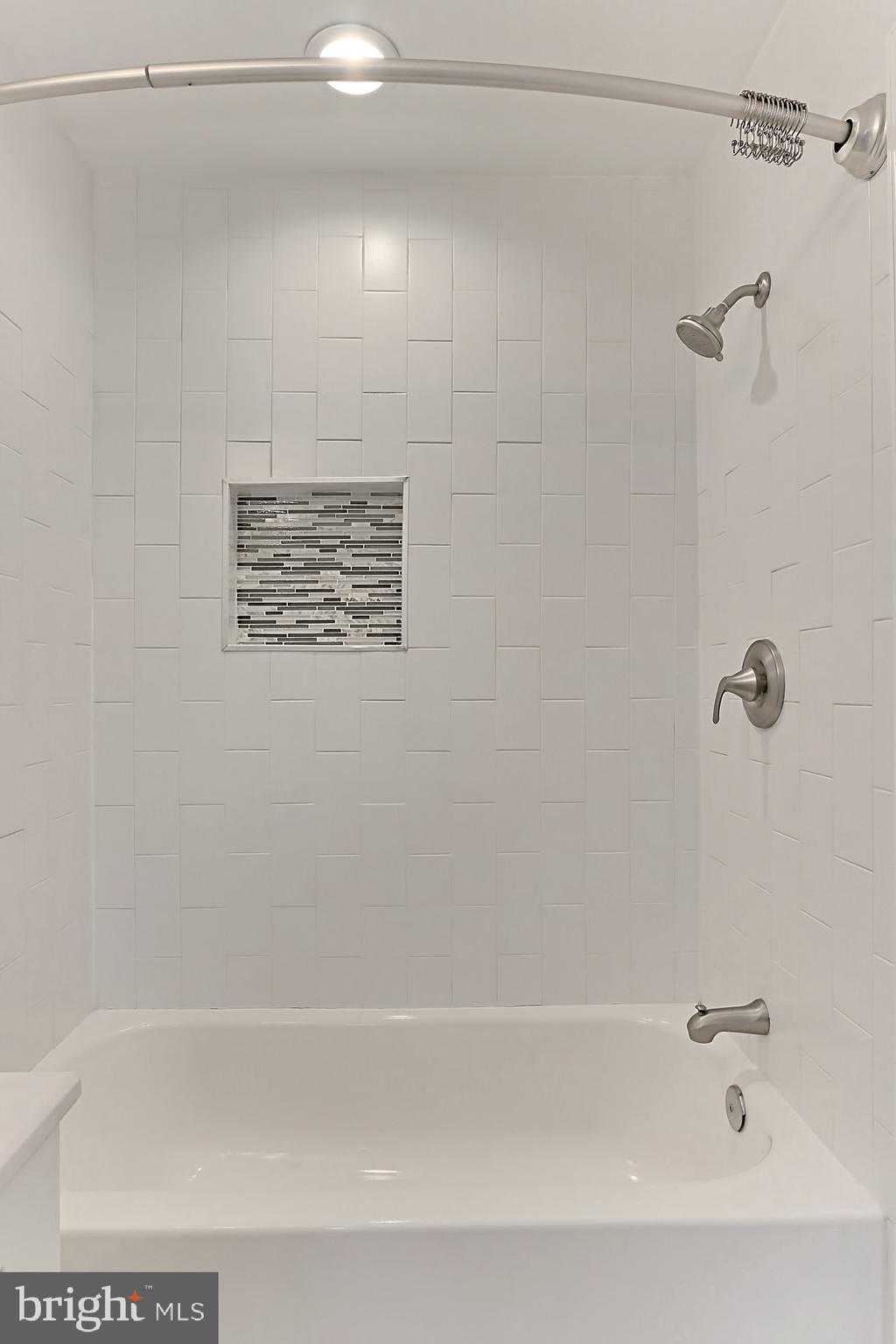 SIGNAL HILL - Residential