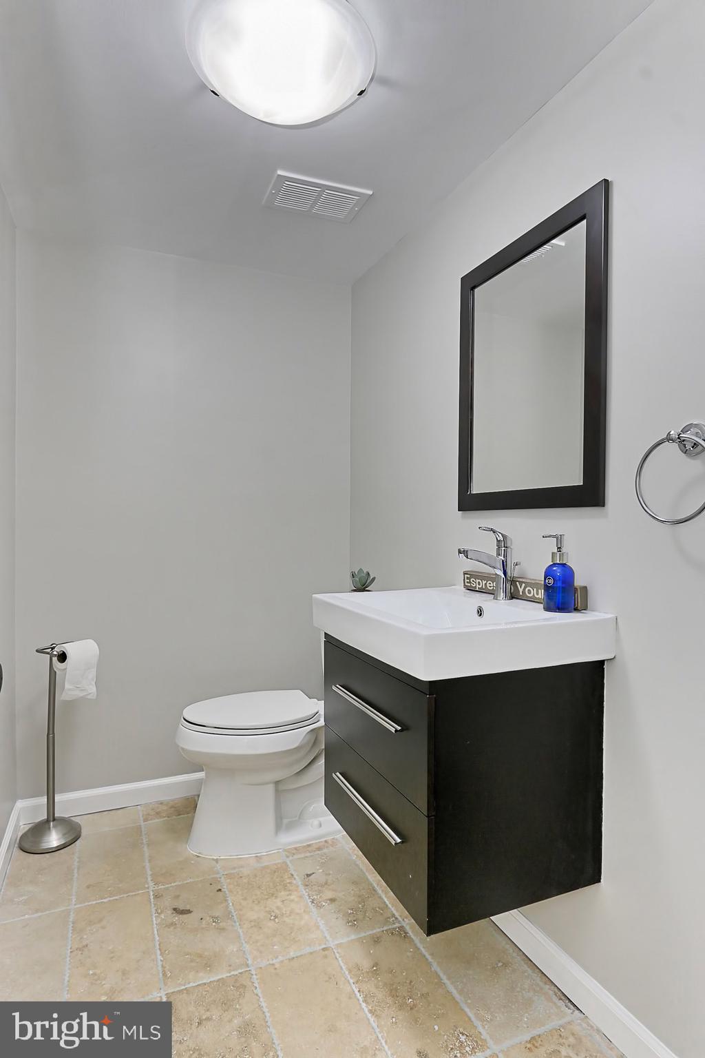 SIGNAL HILL - Residential