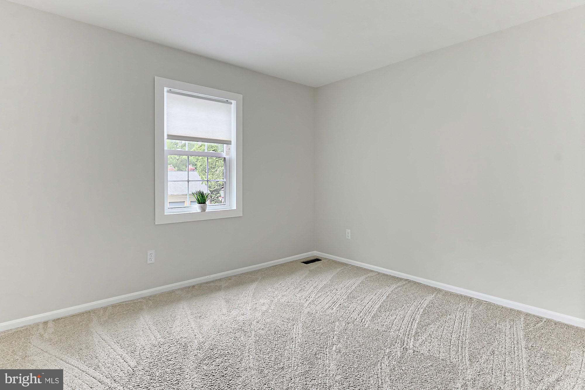 SIGNAL HILL - Residential