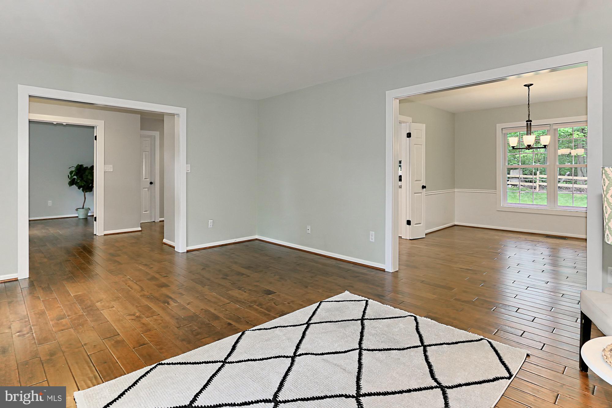 SIGNAL HILL - Residential