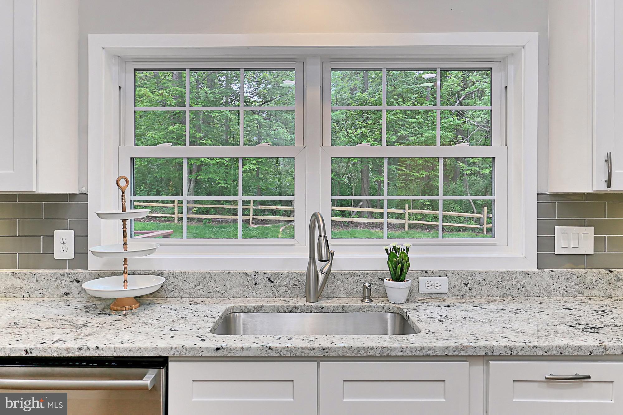 SIGNAL HILL - Residential