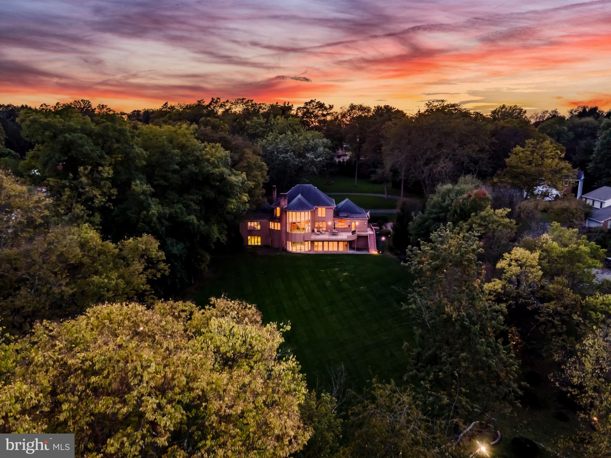 POINT RIDGE FARMS - Residential