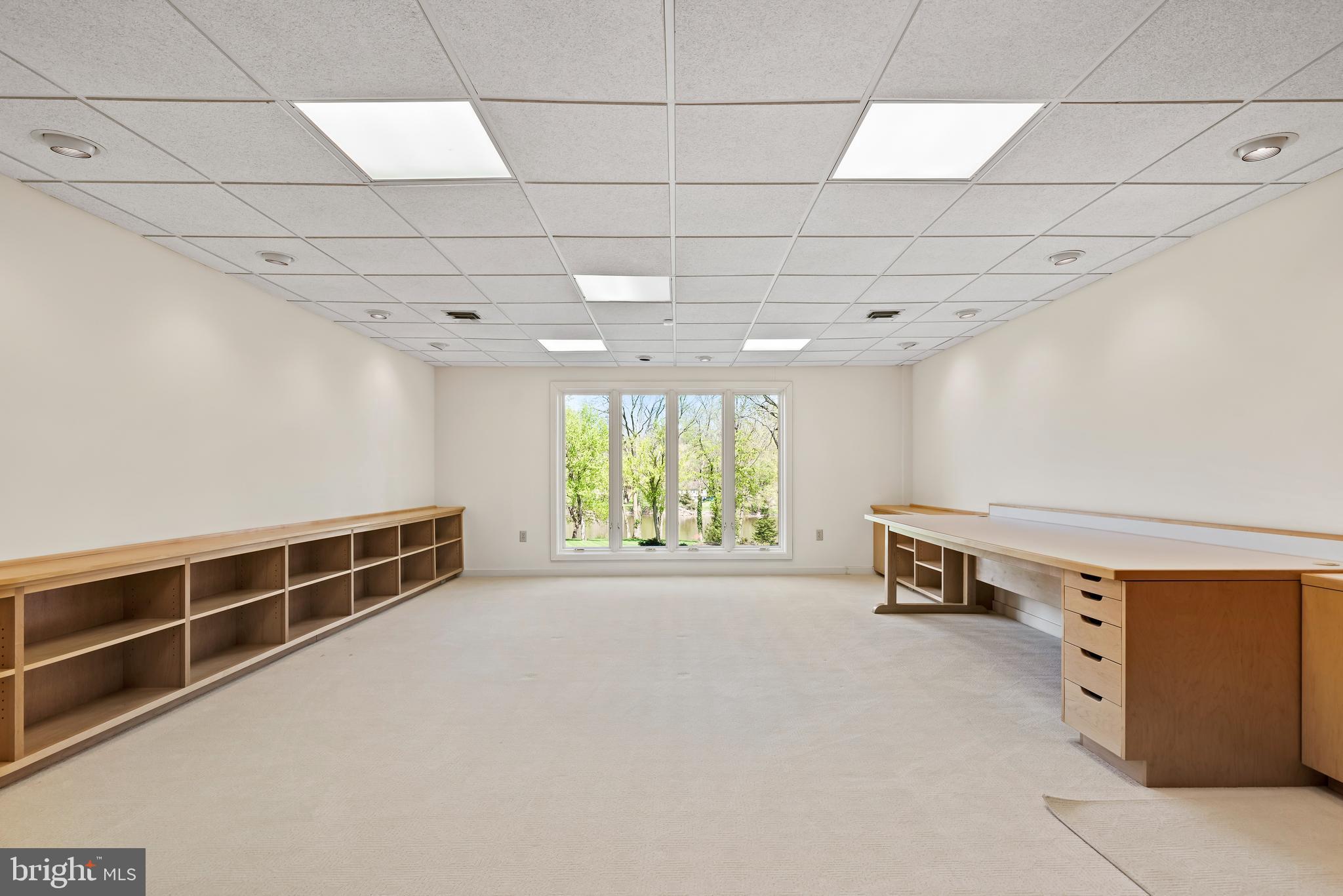 POINT RIDGE FARMS - Residential