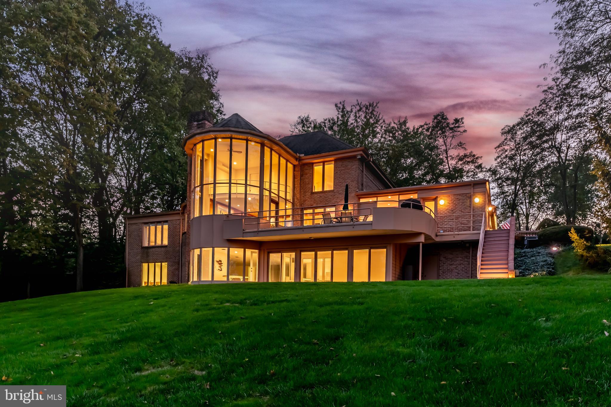 POINT RIDGE FARMS - Residential