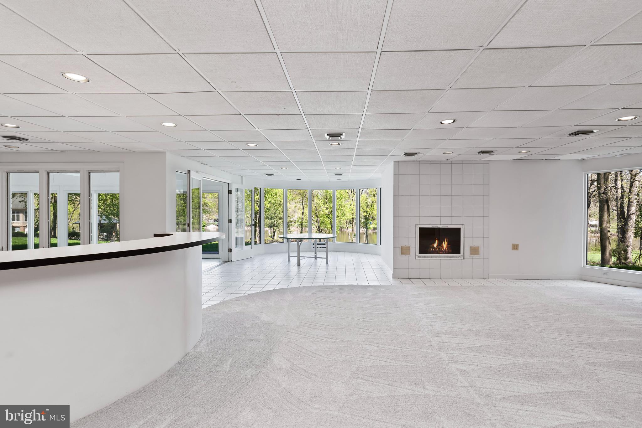 POINT RIDGE FARMS - Residential