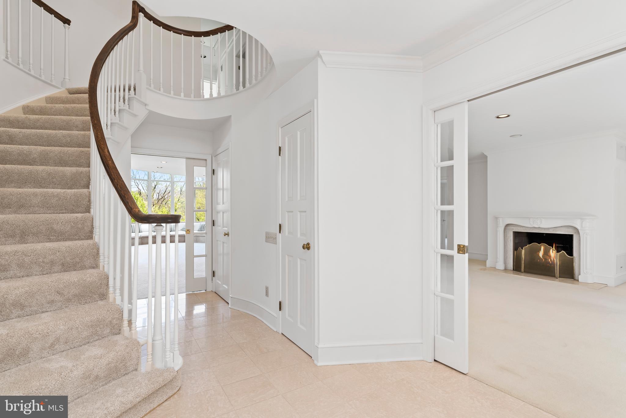 POINT RIDGE FARMS - Residential