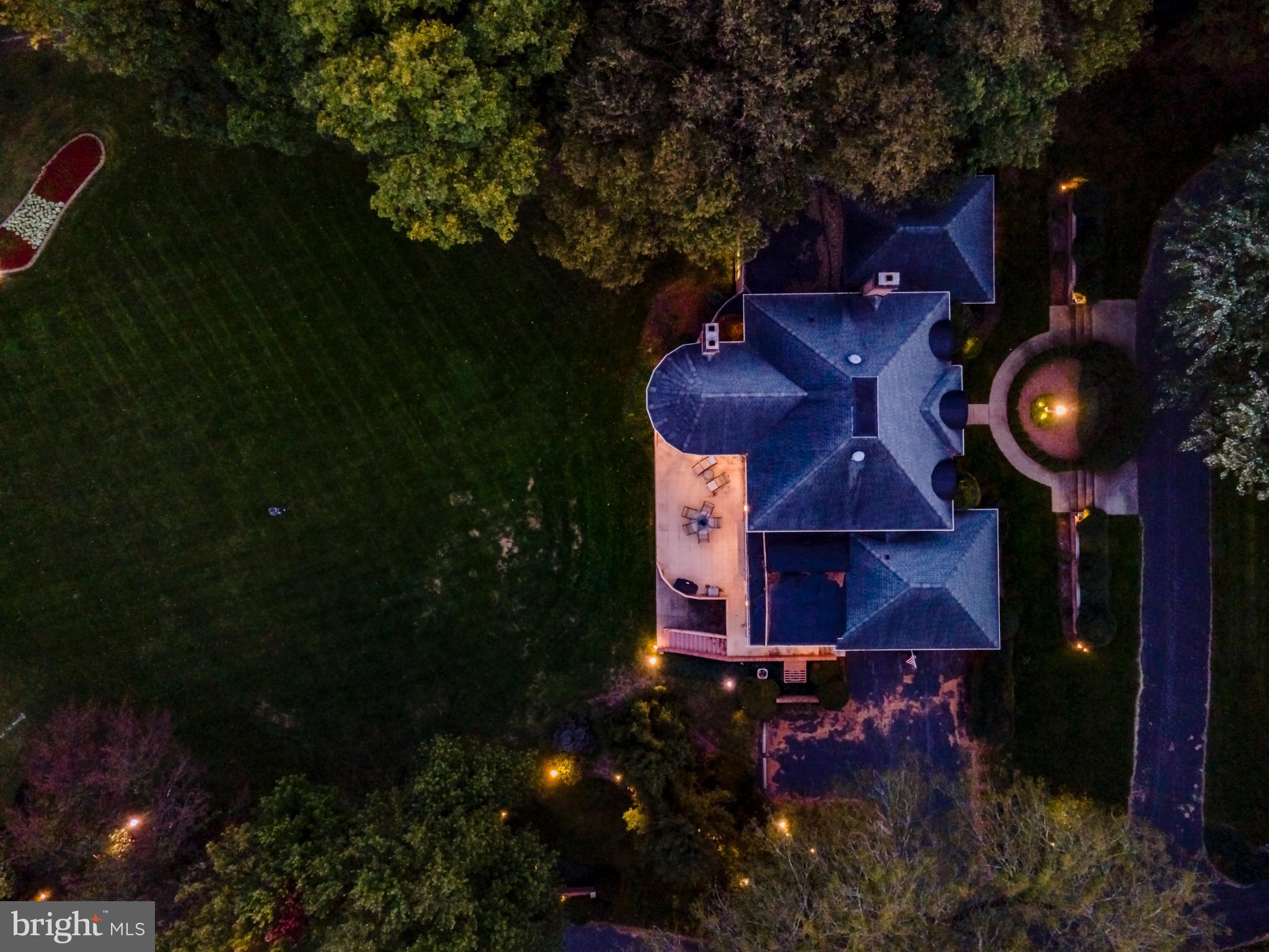 POINT RIDGE FARMS - Residential